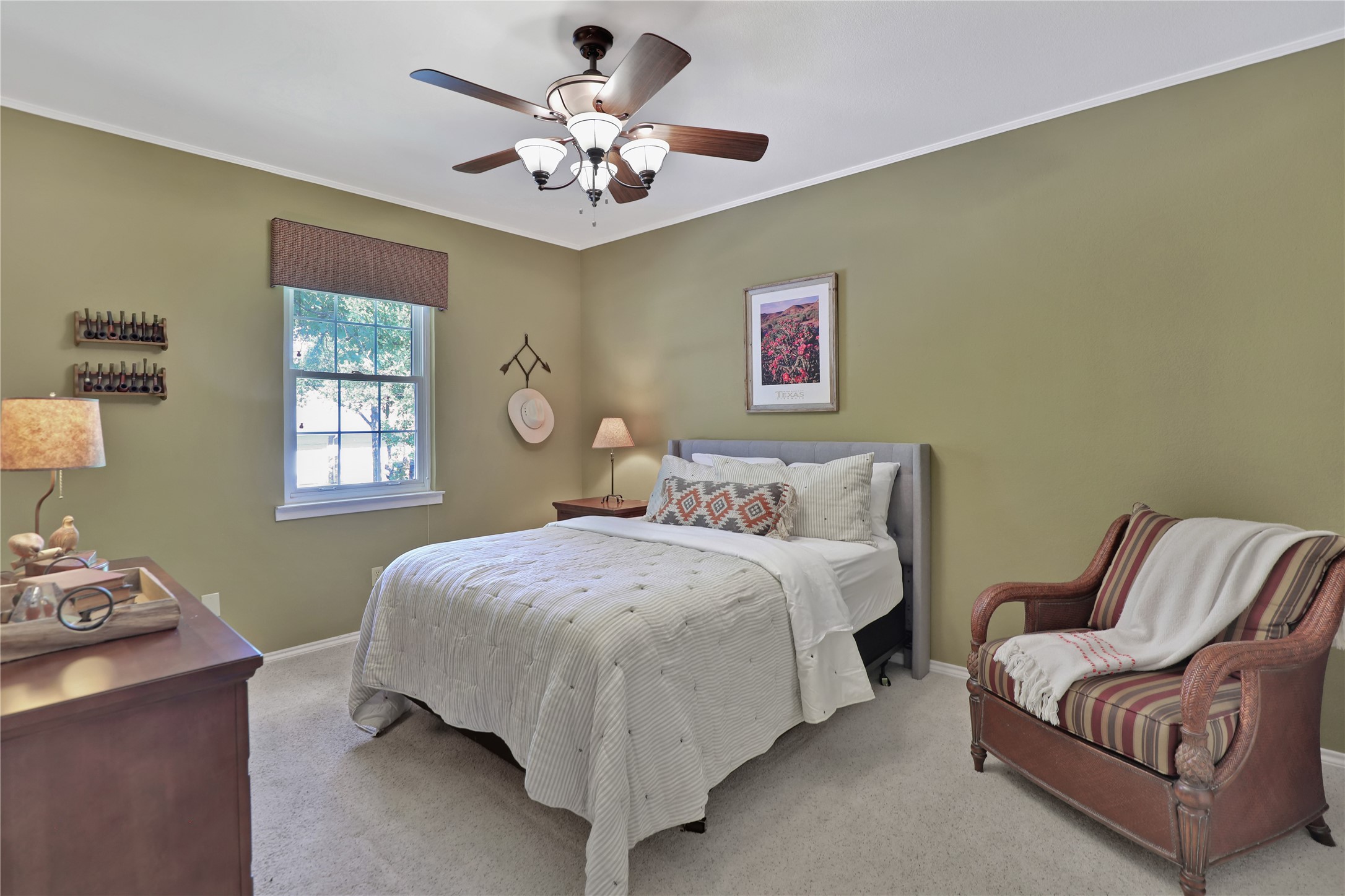 1346 Forest Lane