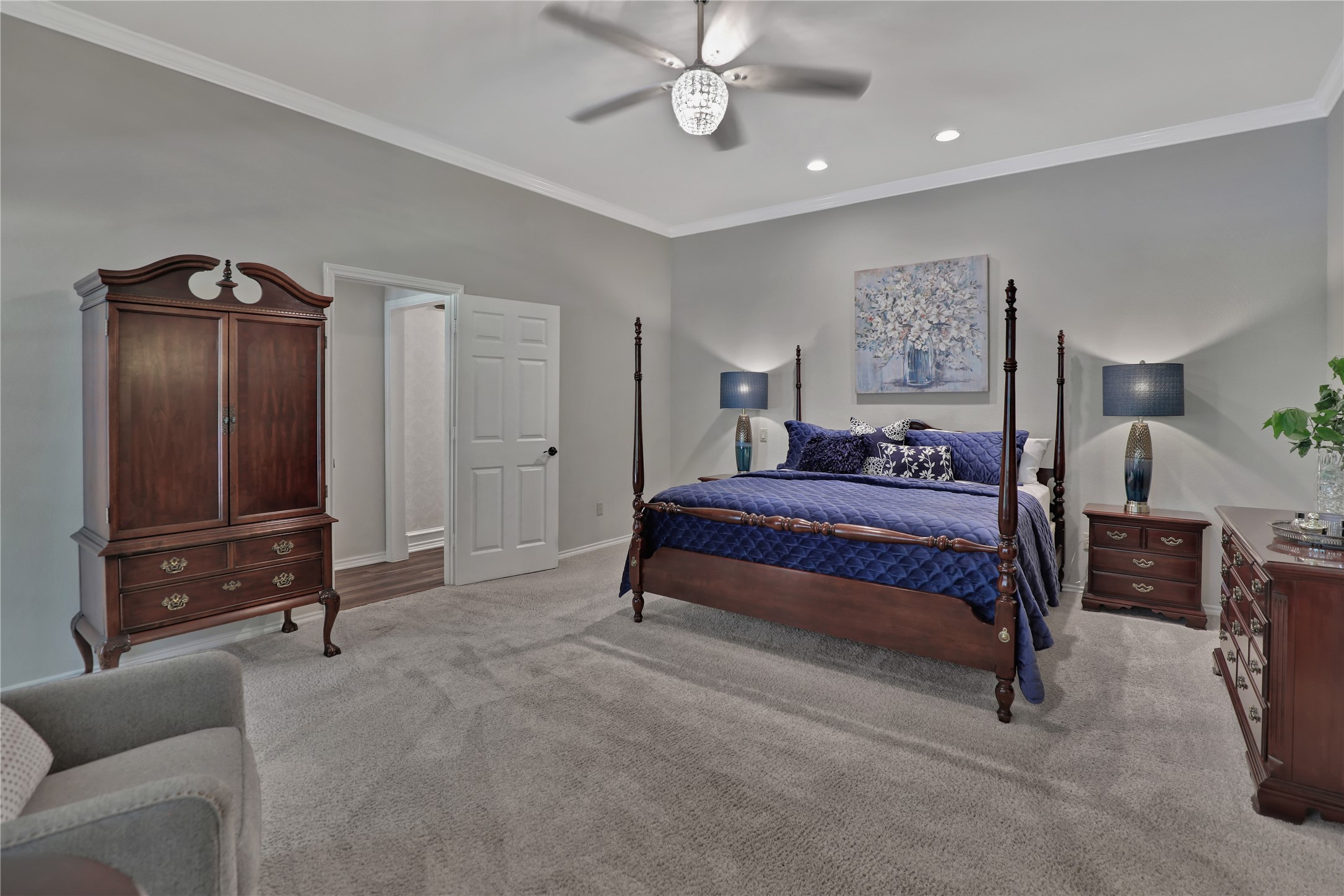 1346 Forest Lane