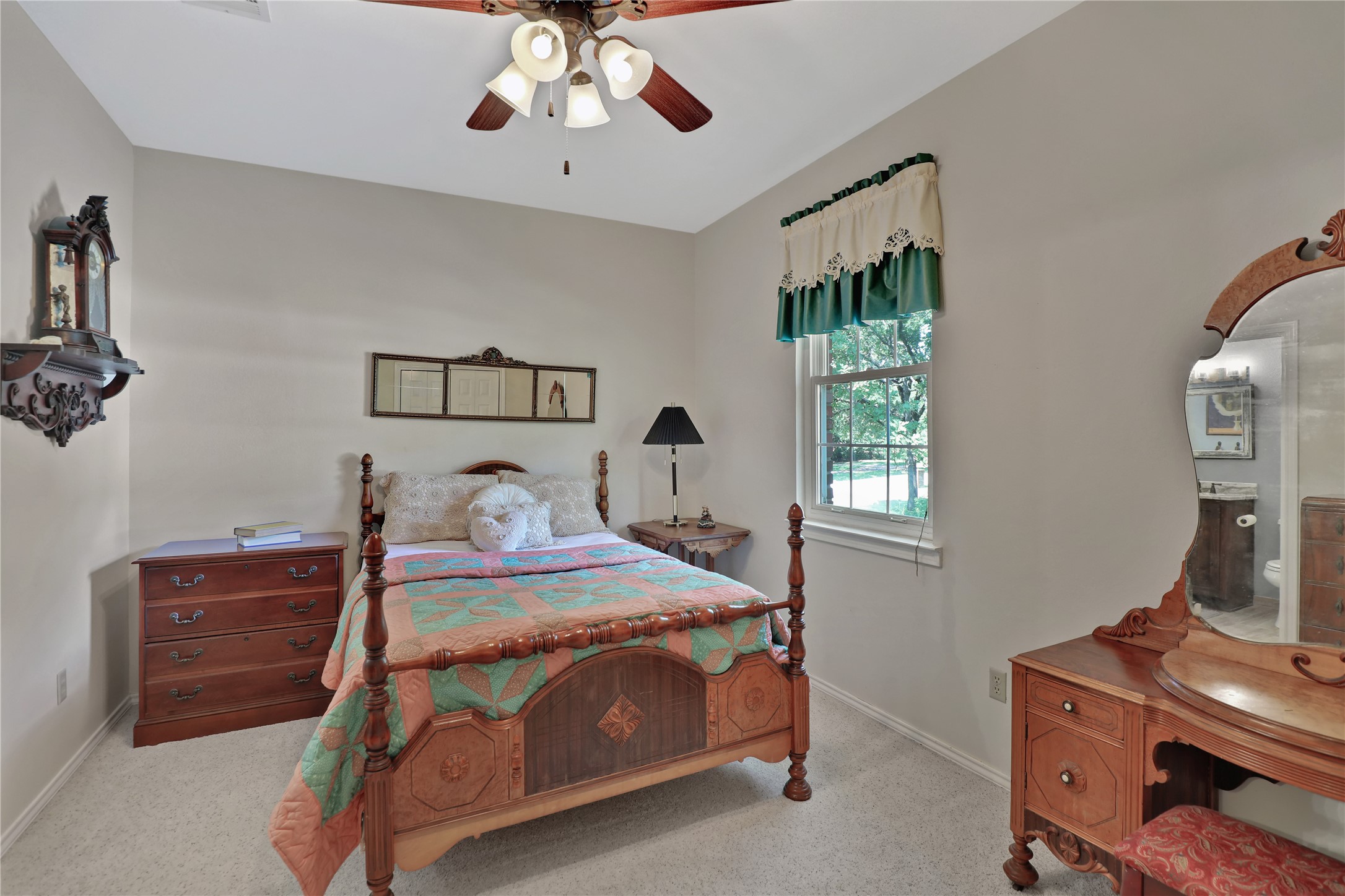 1346 Forest Lane
