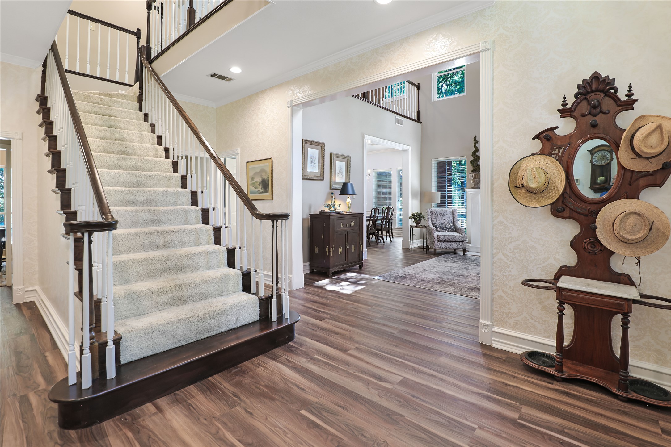 1346 Forest Lane