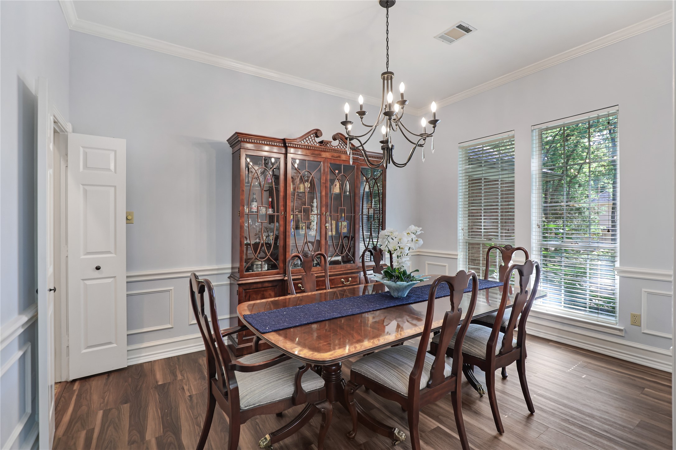 1346 Forest Lane