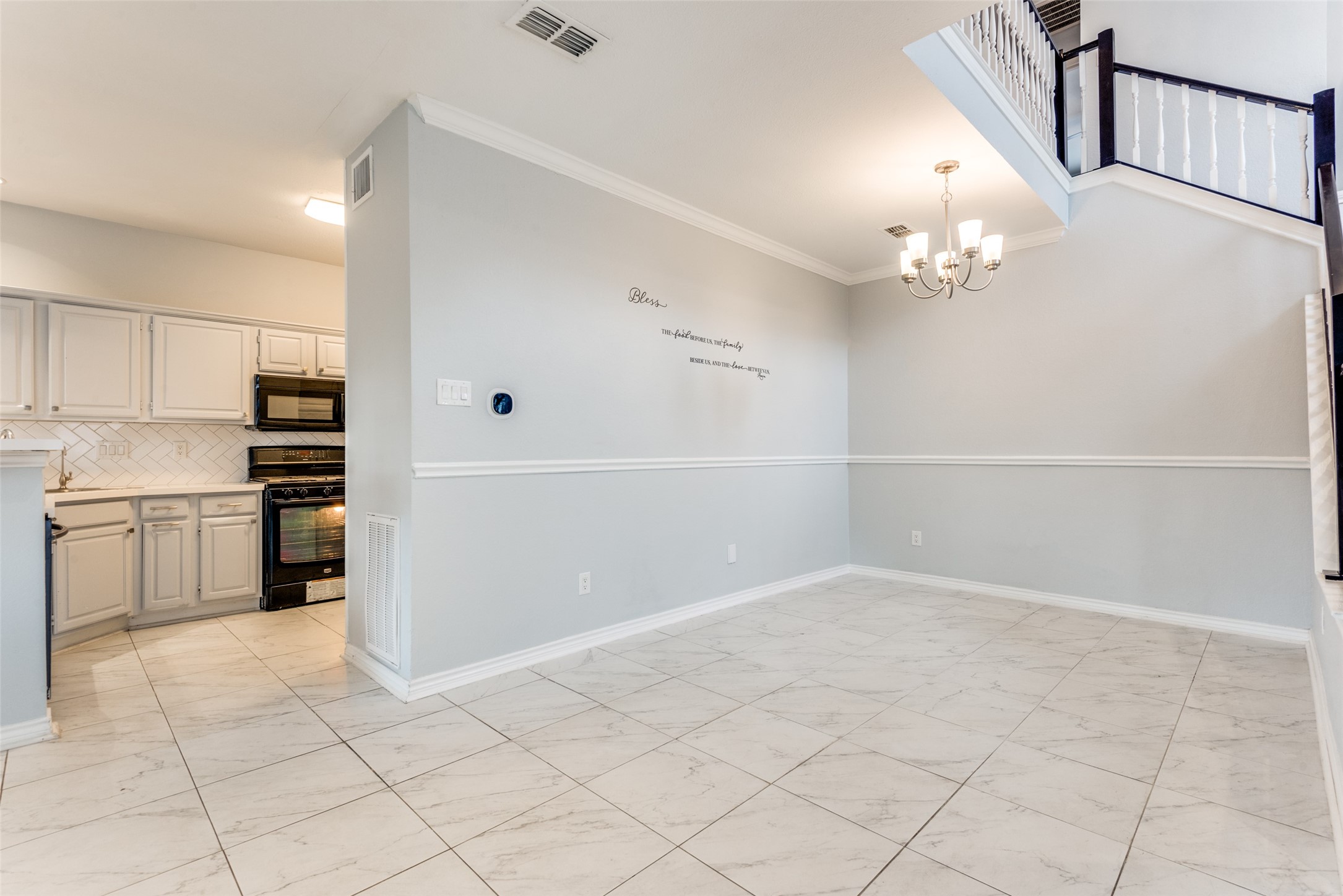 4239 N Capistrano Drive