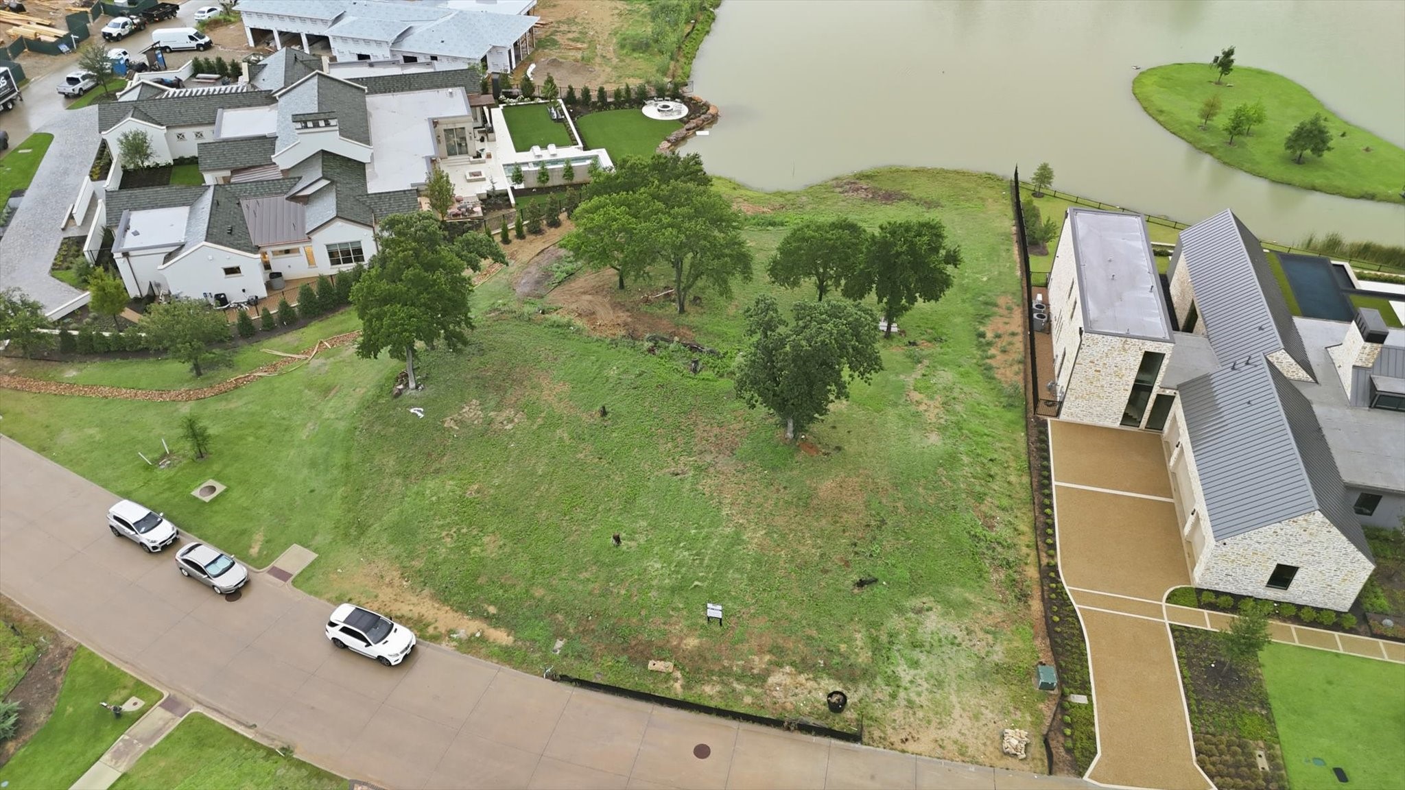 2641 Magnolia Circle