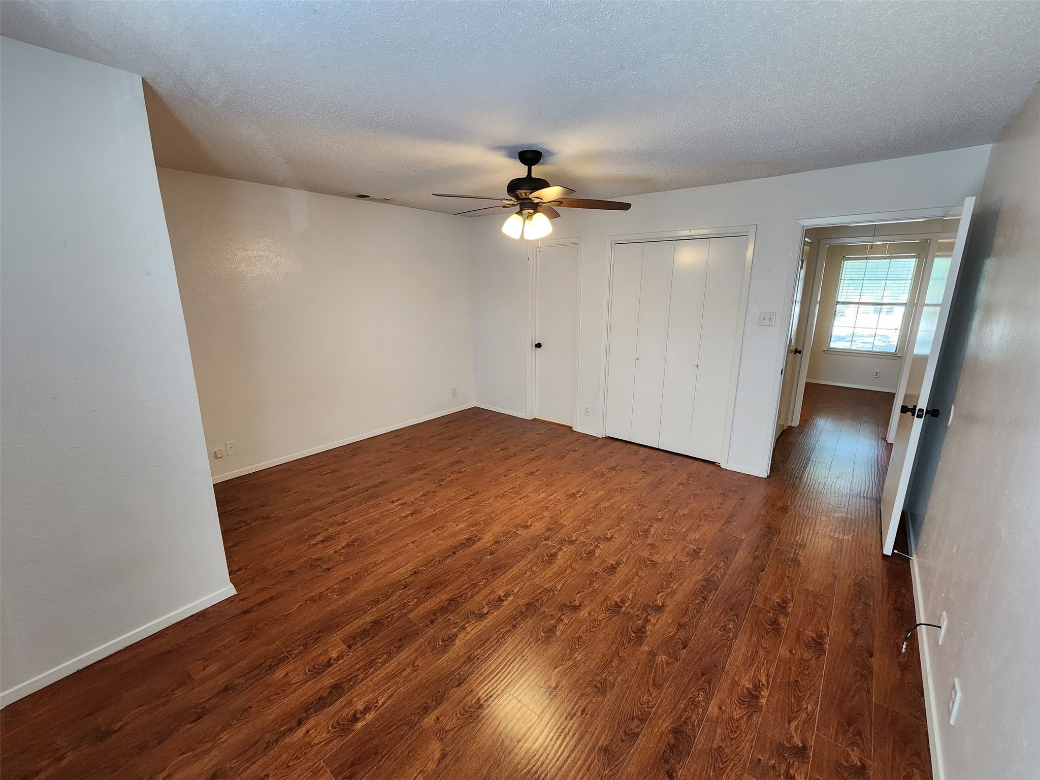 716 W Mulberry Street 18