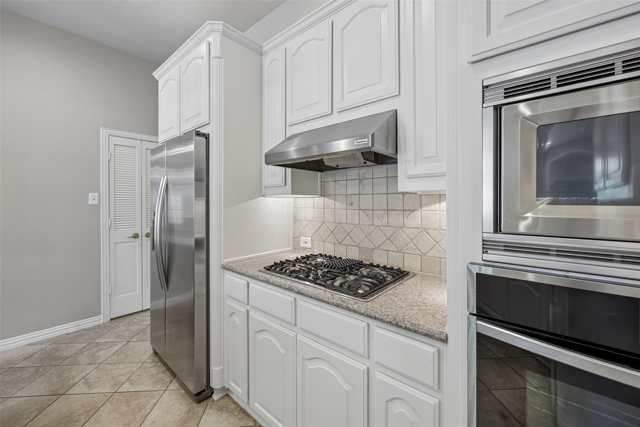 1812 Talon Court