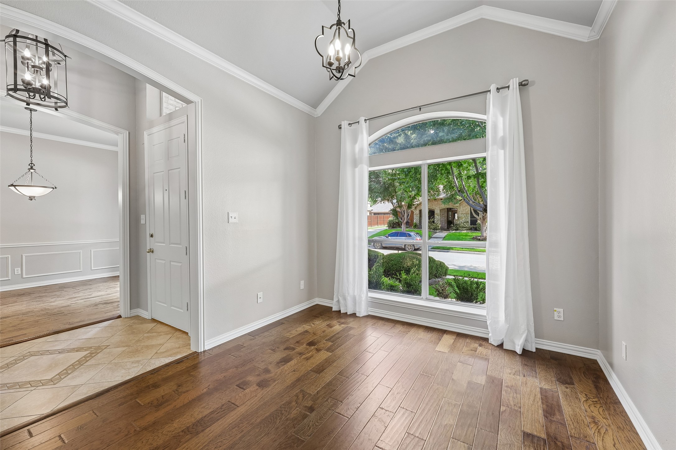 1812 Talon Court
