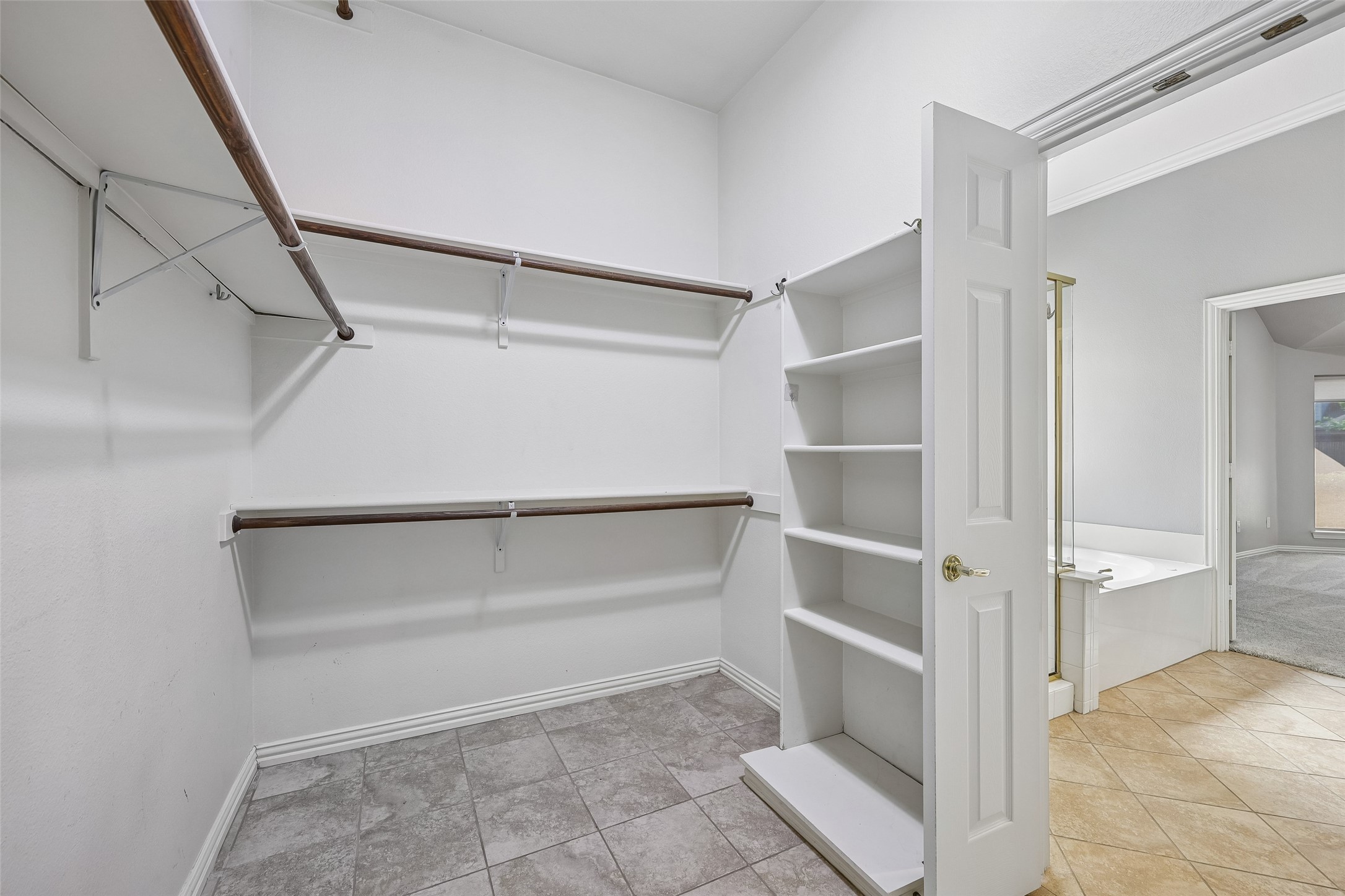 1812 Talon Court