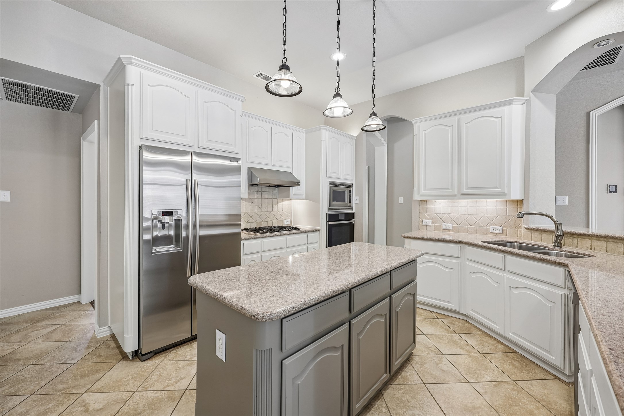 1812 Talon Court