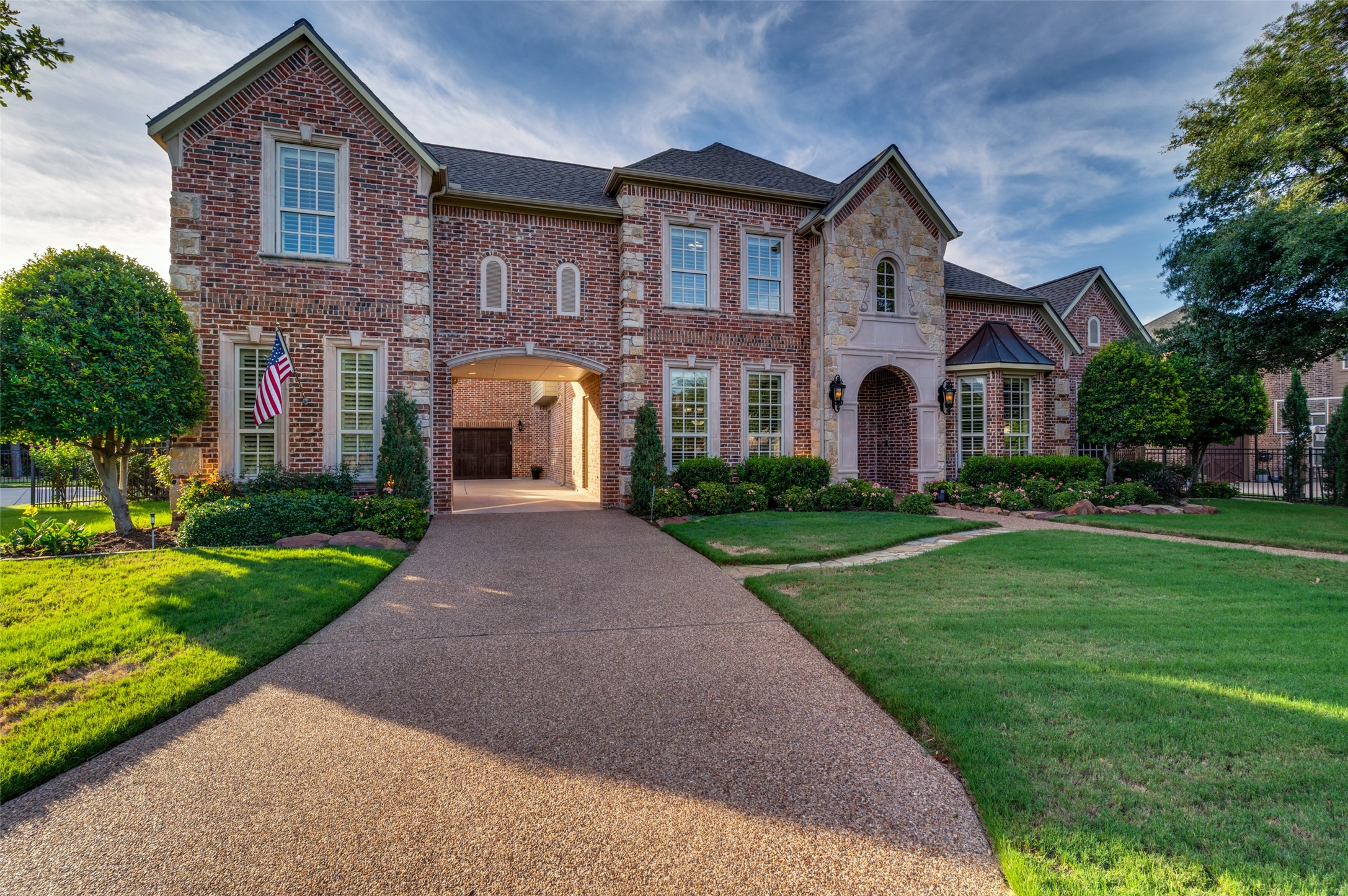 8411 Buffalo Drive