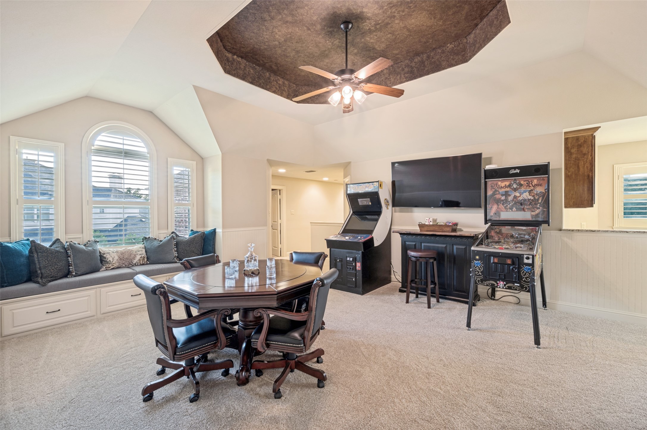 8411 Buffalo Drive