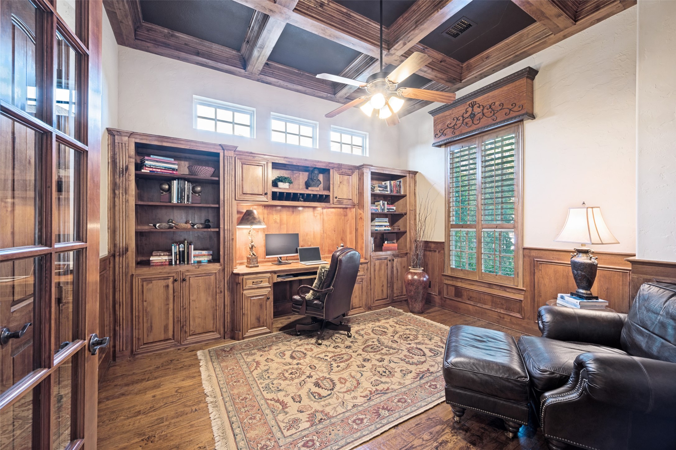 8411 Buffalo Drive