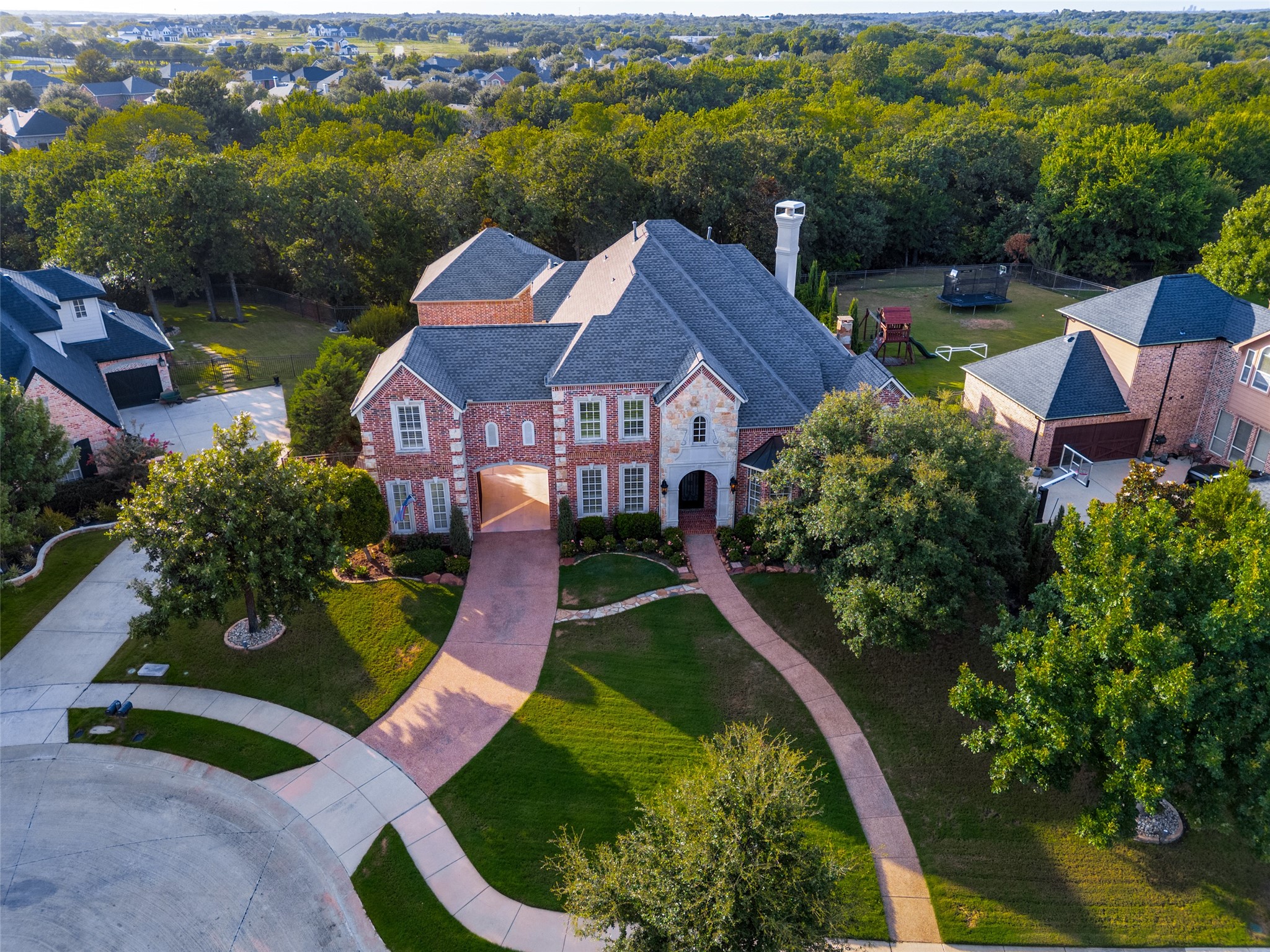 8411 Buffalo Drive
