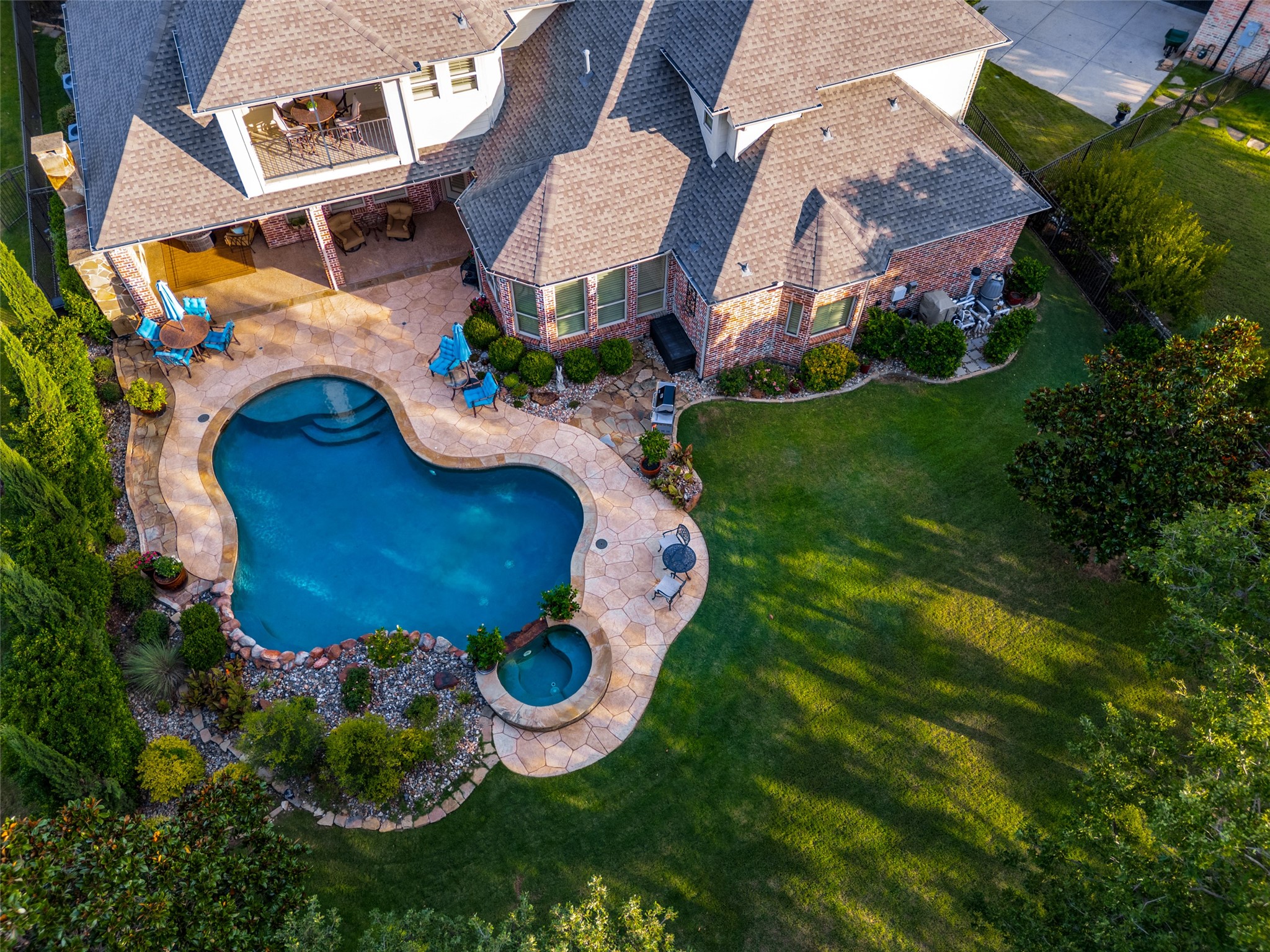 8411 Buffalo Drive