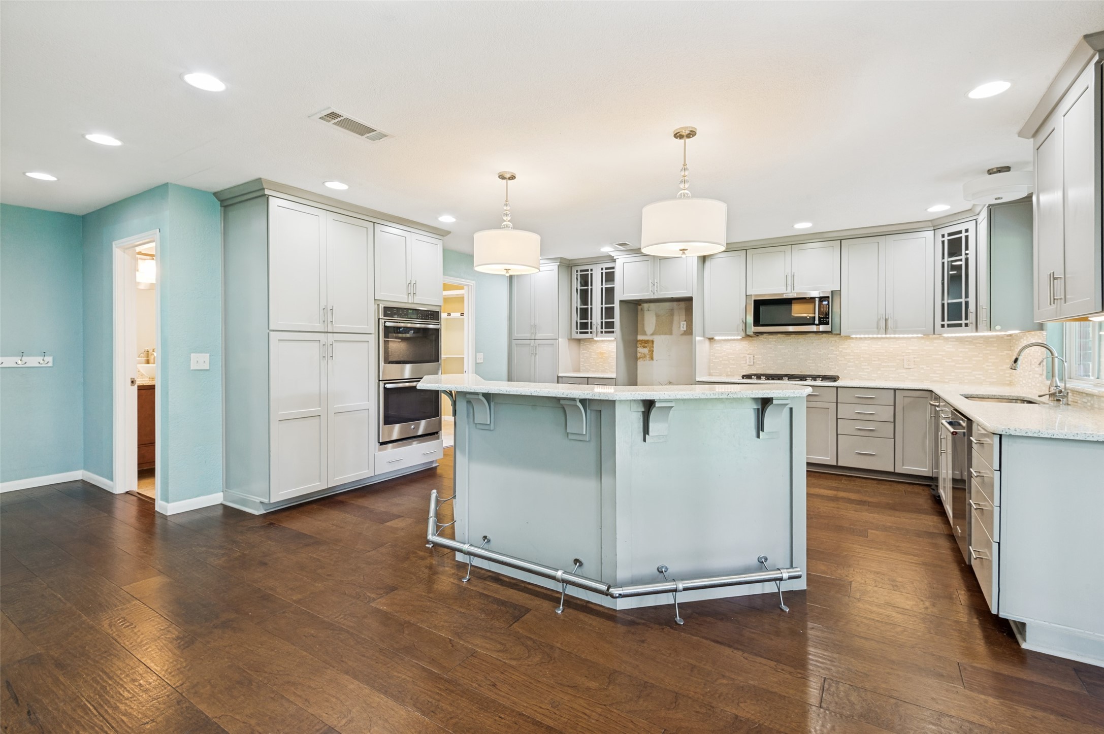 4339 Windswept Lane