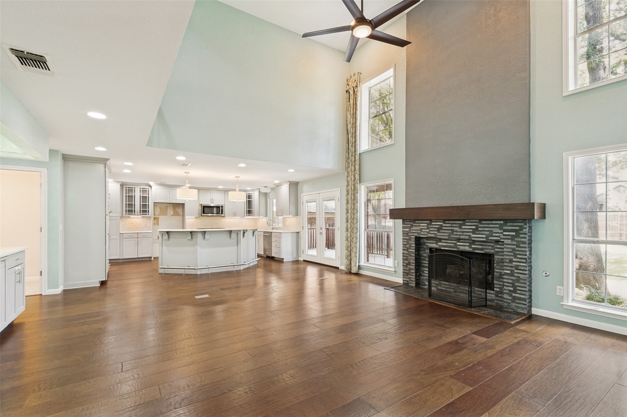 4339 Windswept Lane