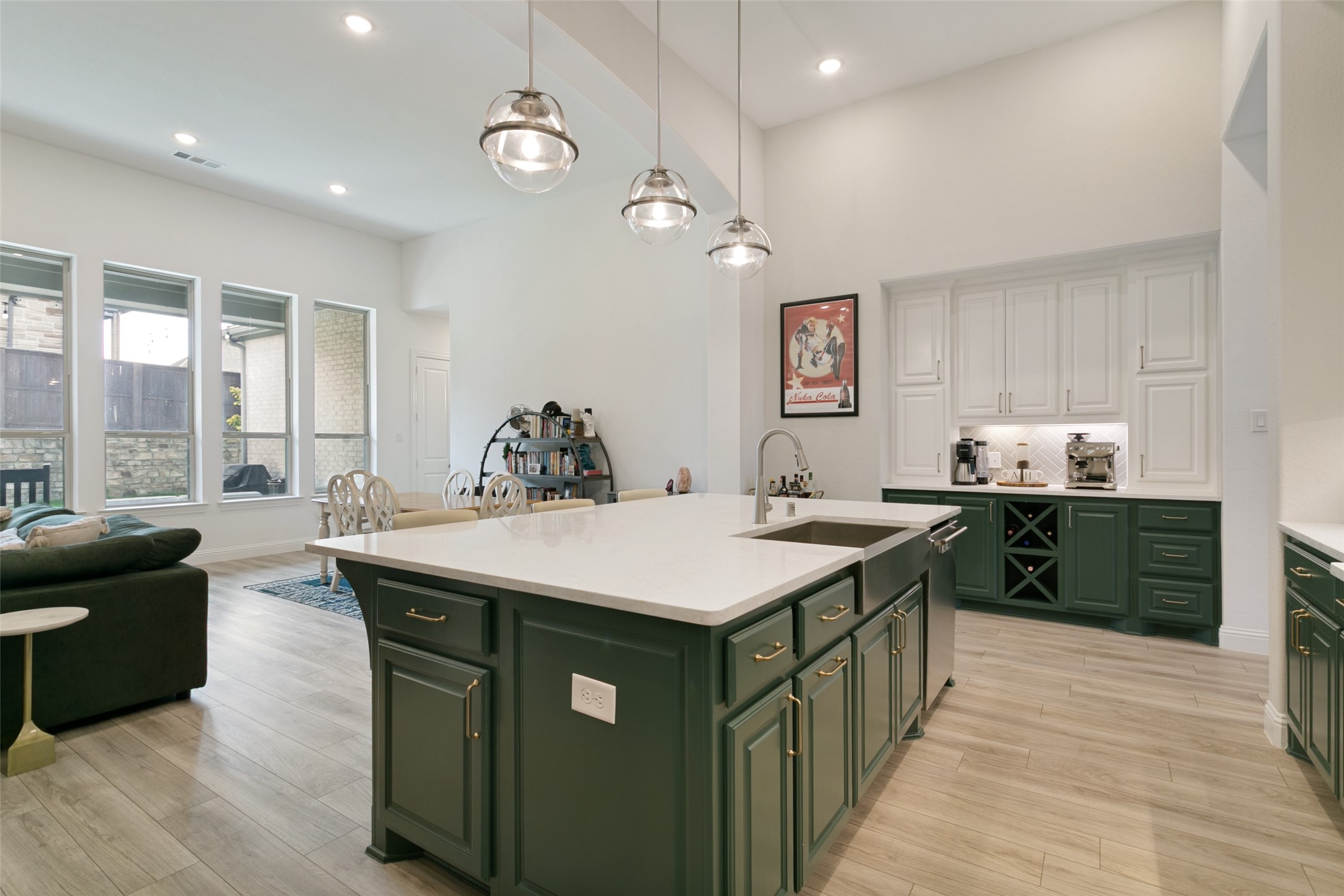 9200 White Birch Trail