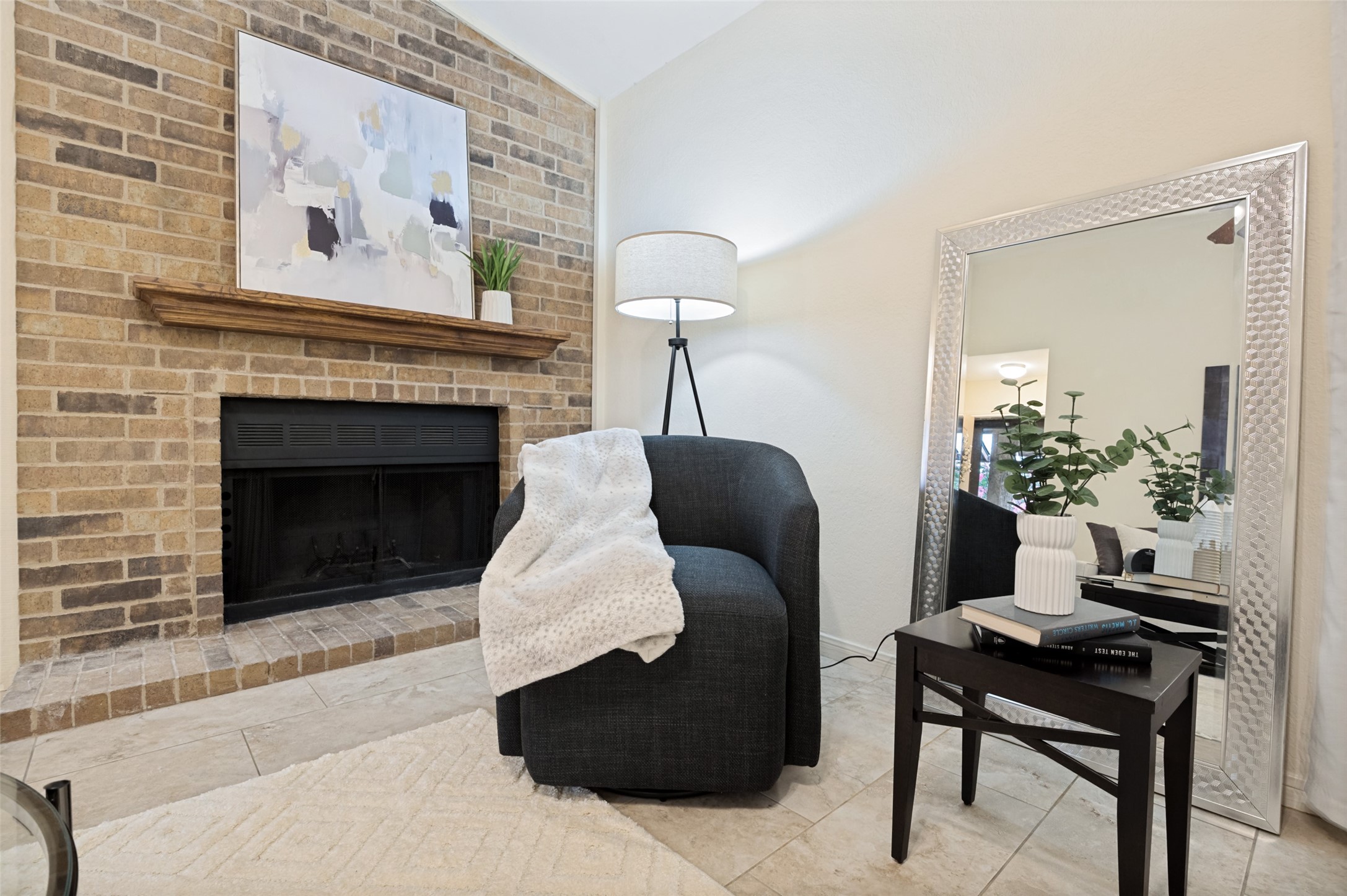 1109 Calico Lane 1822