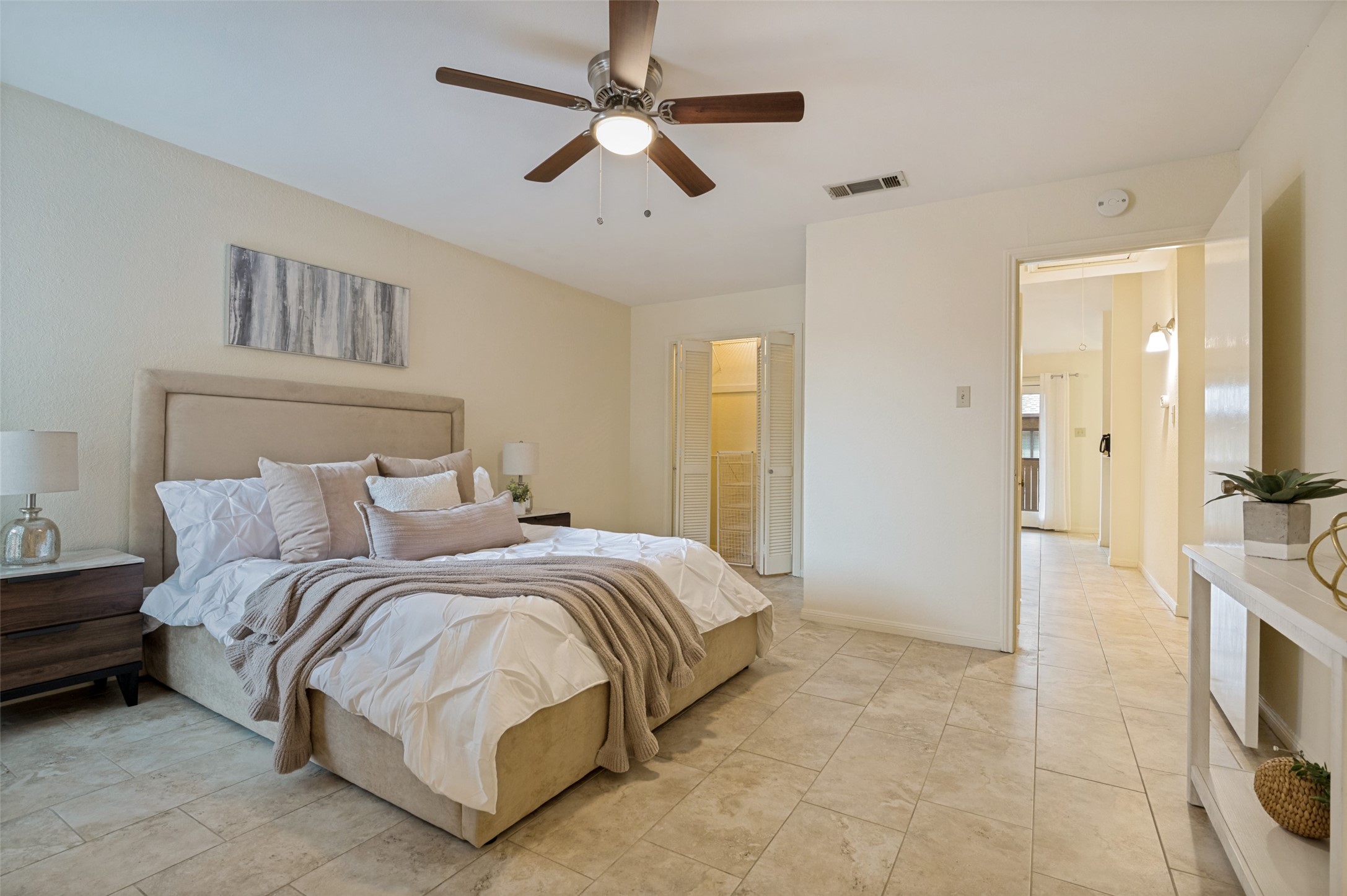 1109 Calico Lane 1822