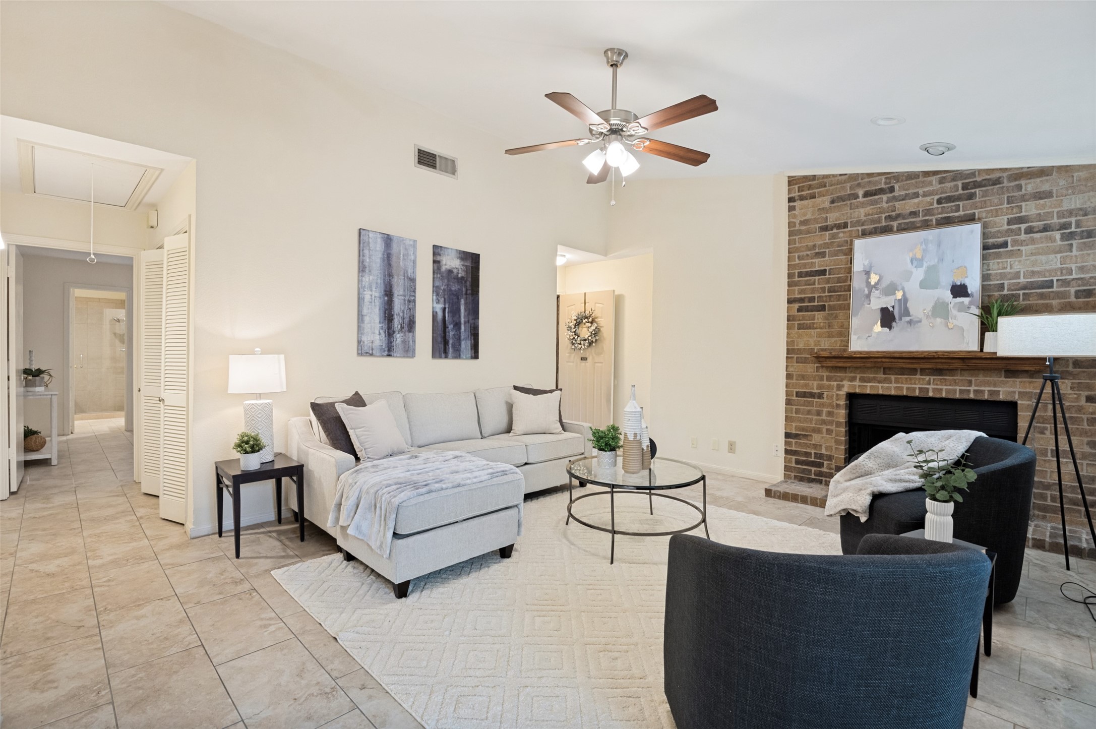 1109 Calico Lane 1822