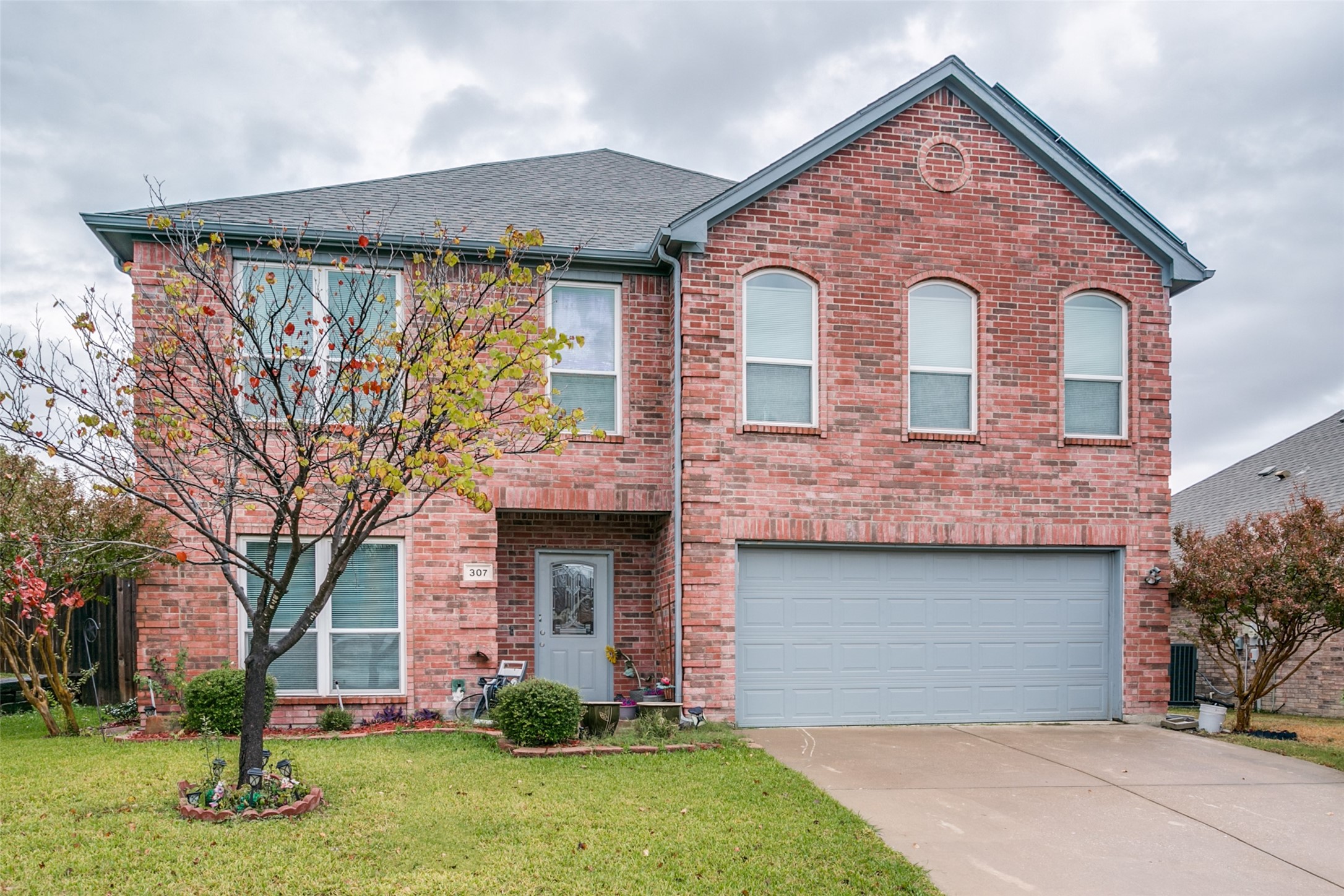 307 Pointer Place