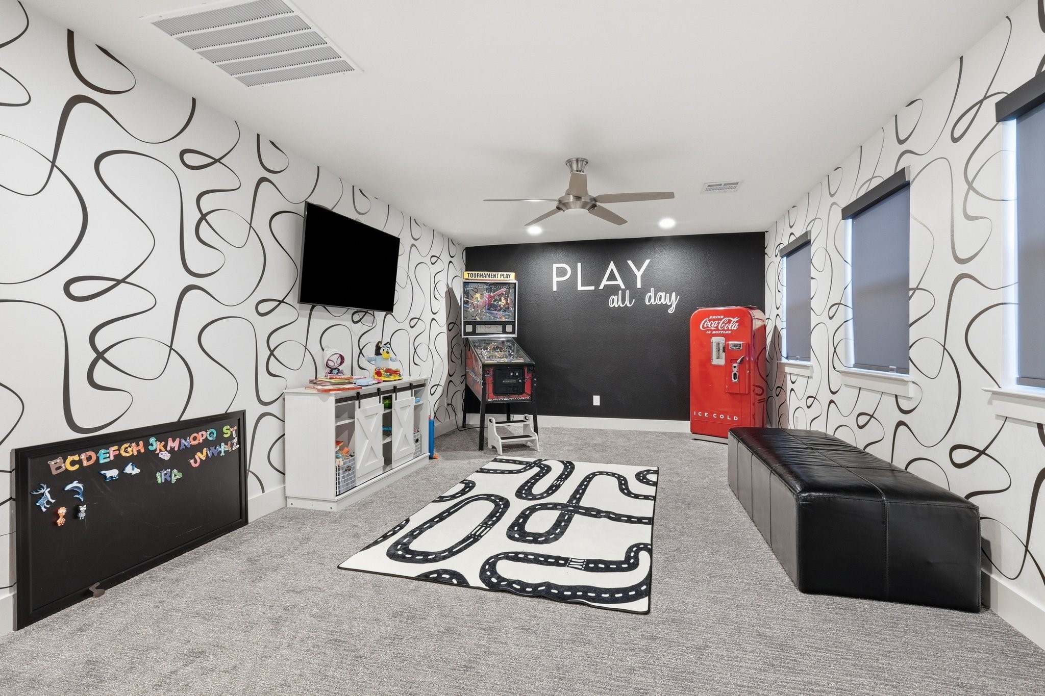 5215 Windsor Lane