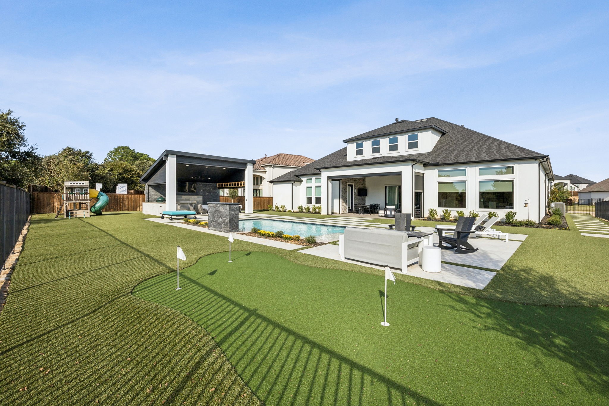 5215 Windsor Lane