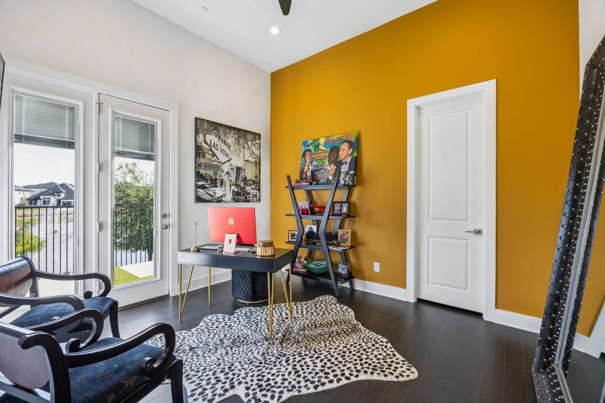 5215 Windsor Lane