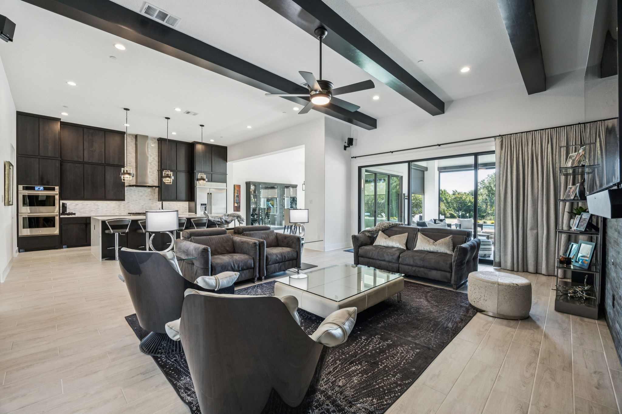 5215 Windsor Lane