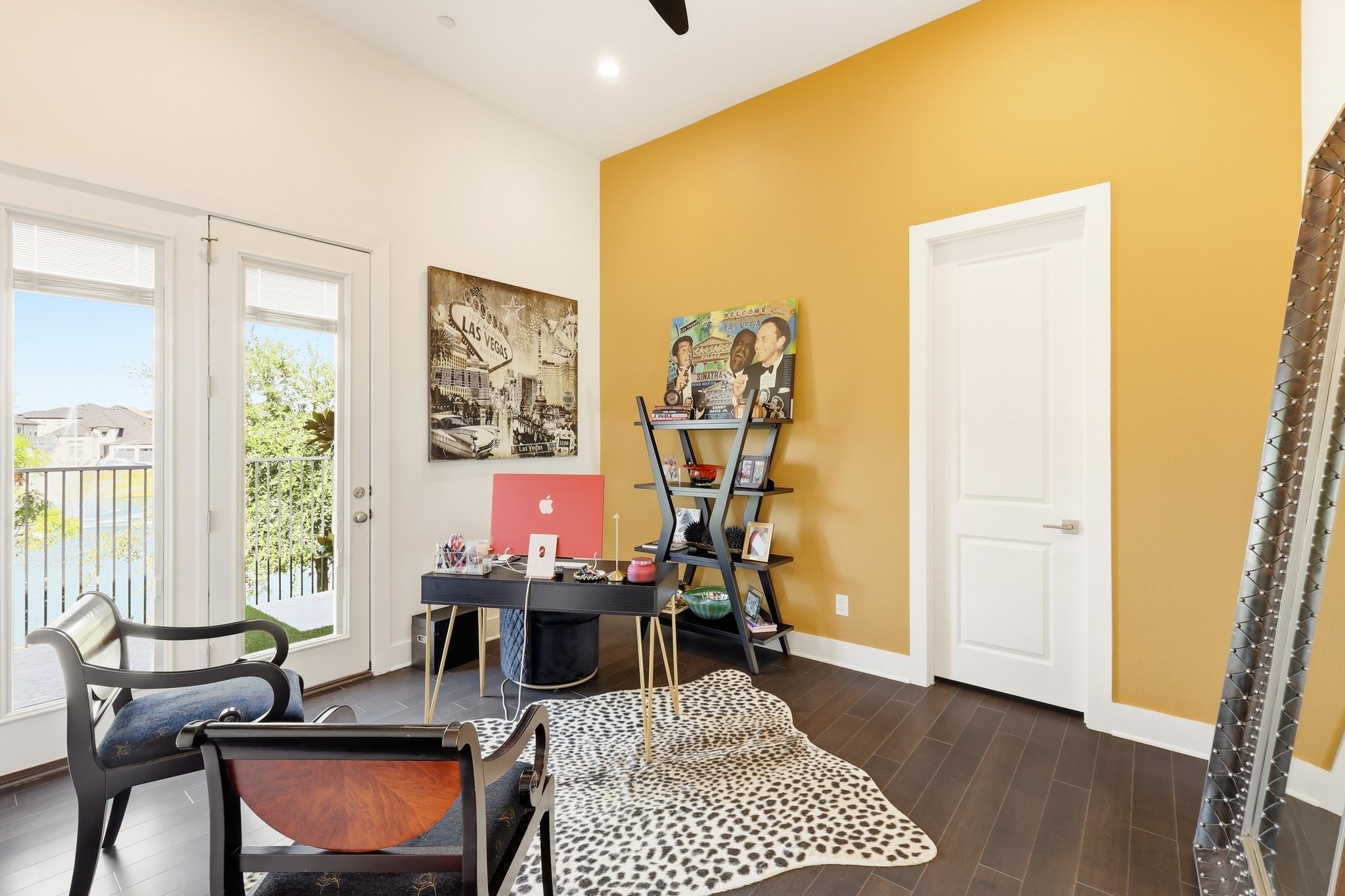 5215 Windsor Lane