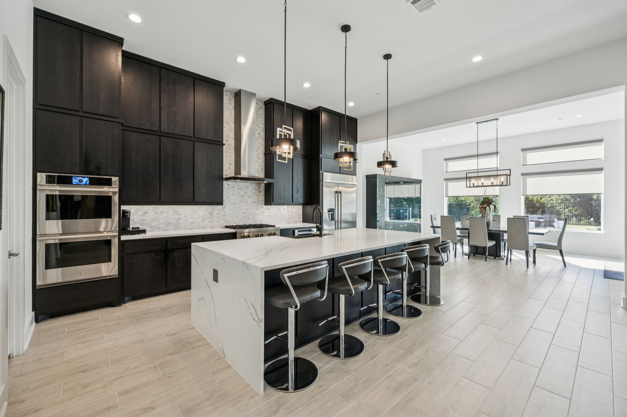 5215 Windsor Lane