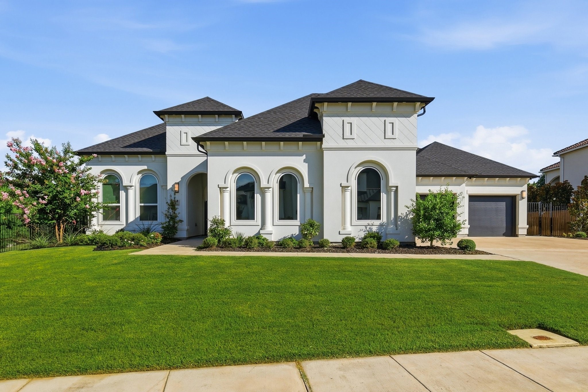 5215 Windsor Lane