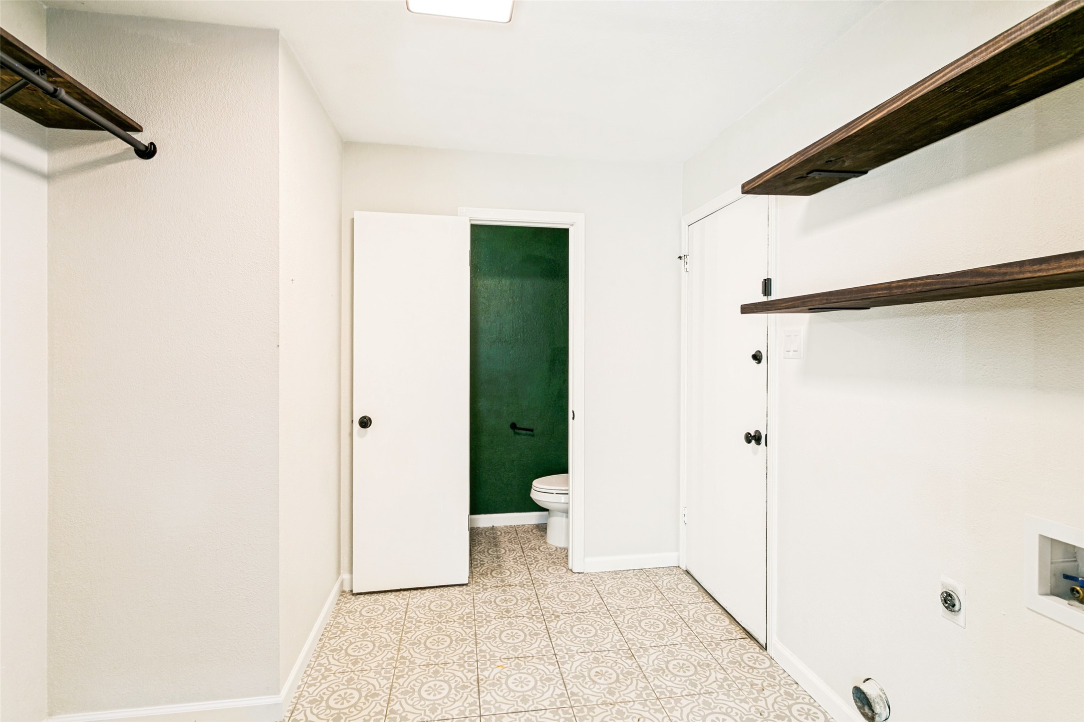 333 W Louella Drive