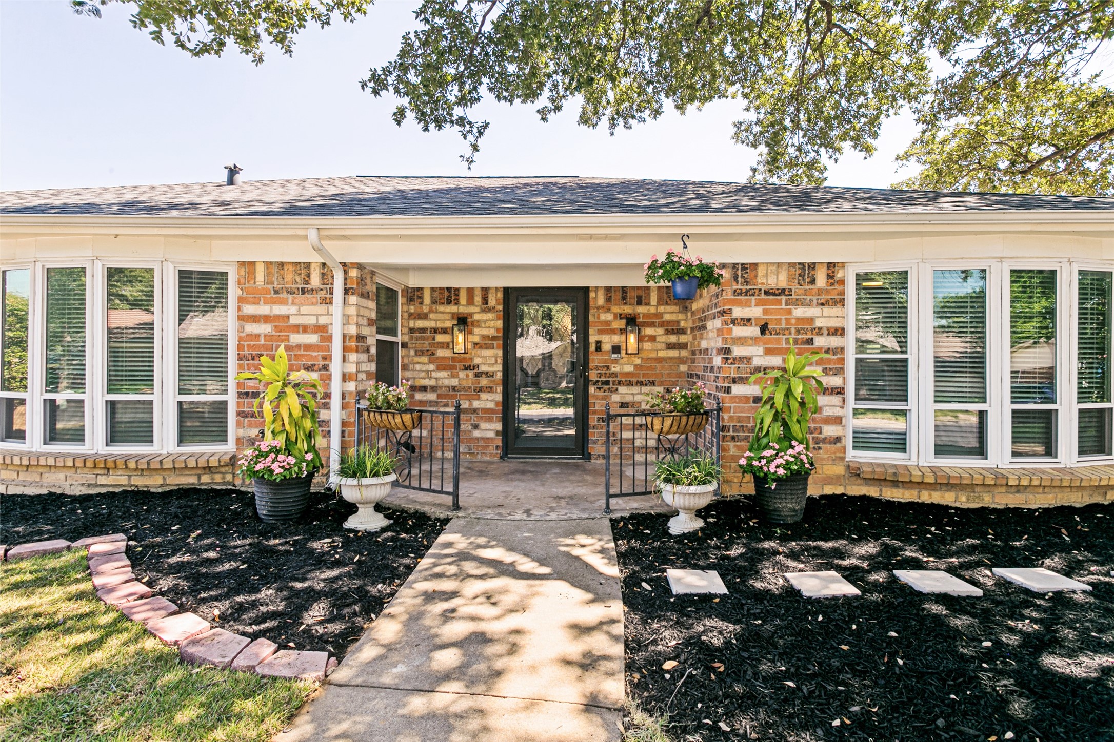 333 W Louella Drive