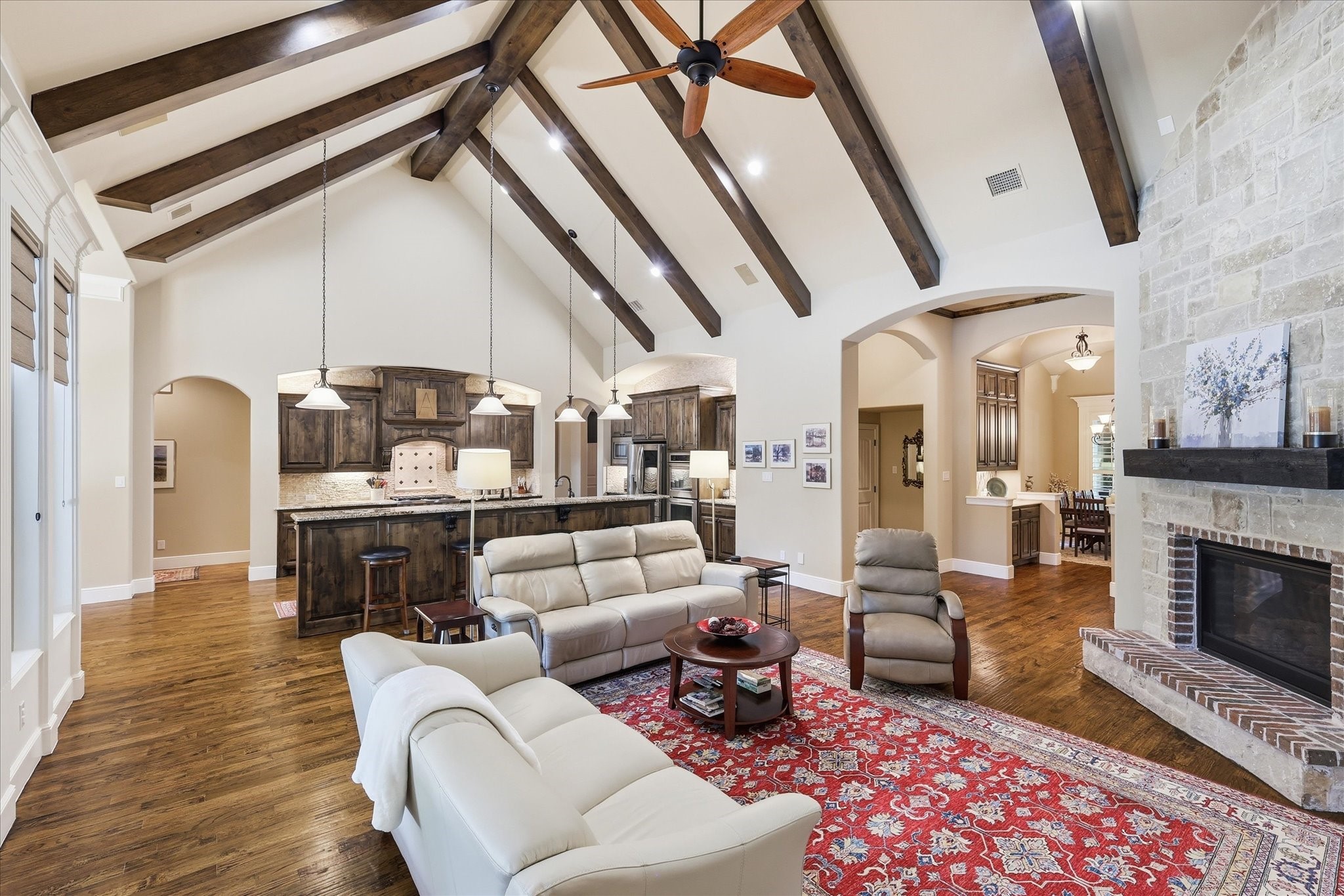 6800 Whittier Lane