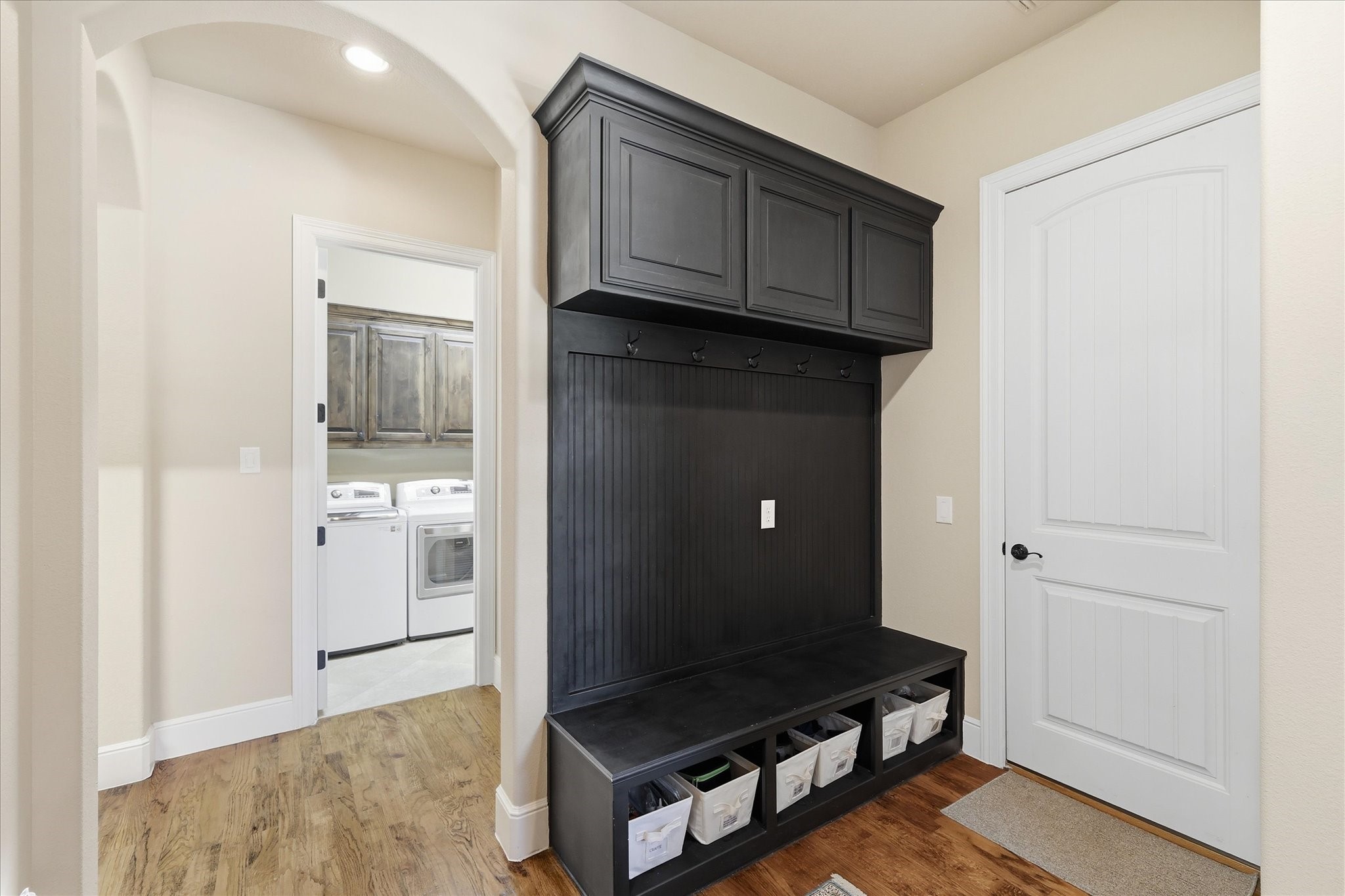 6800 Whittier Lane