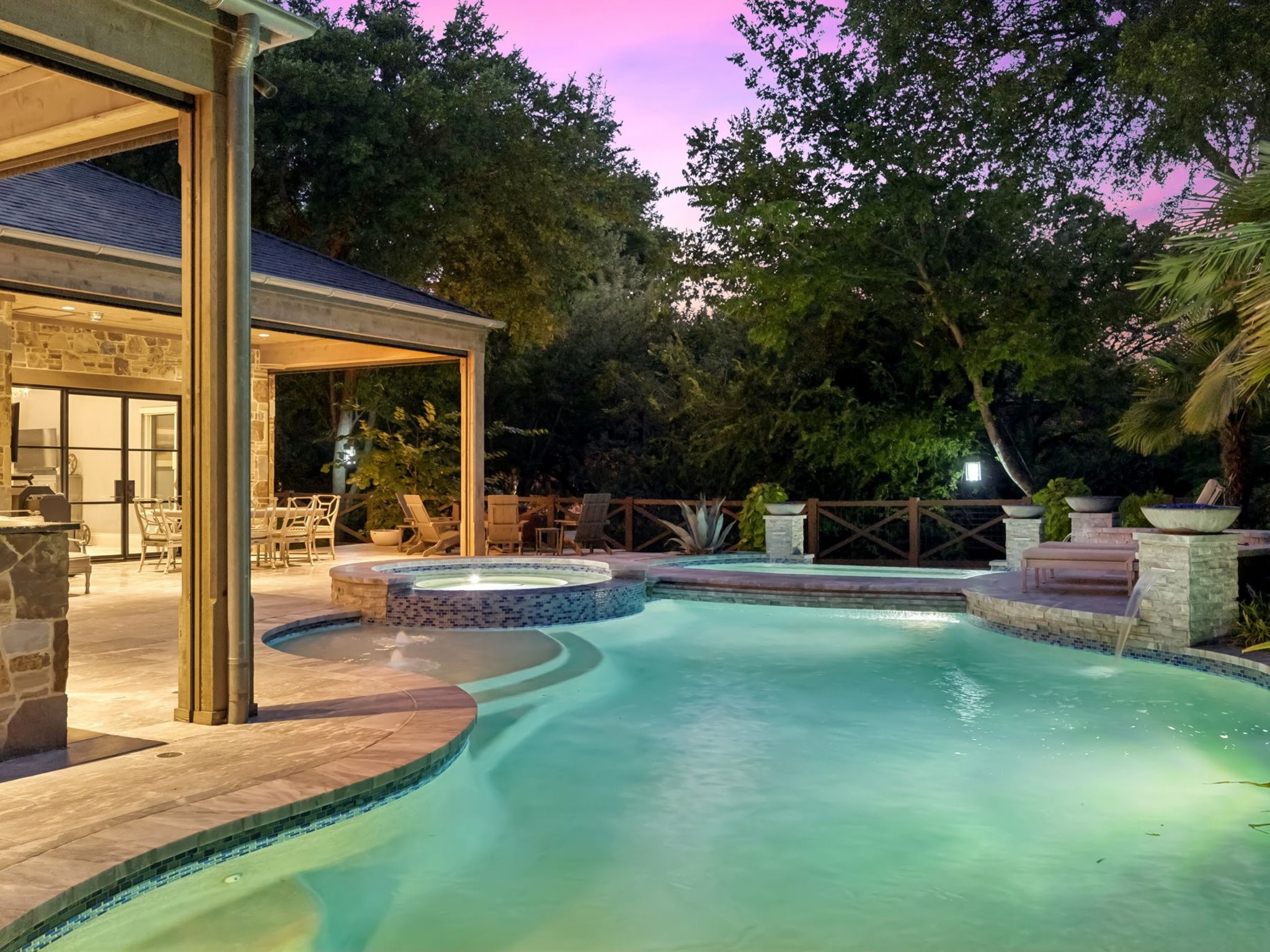722 Inglenook Court
