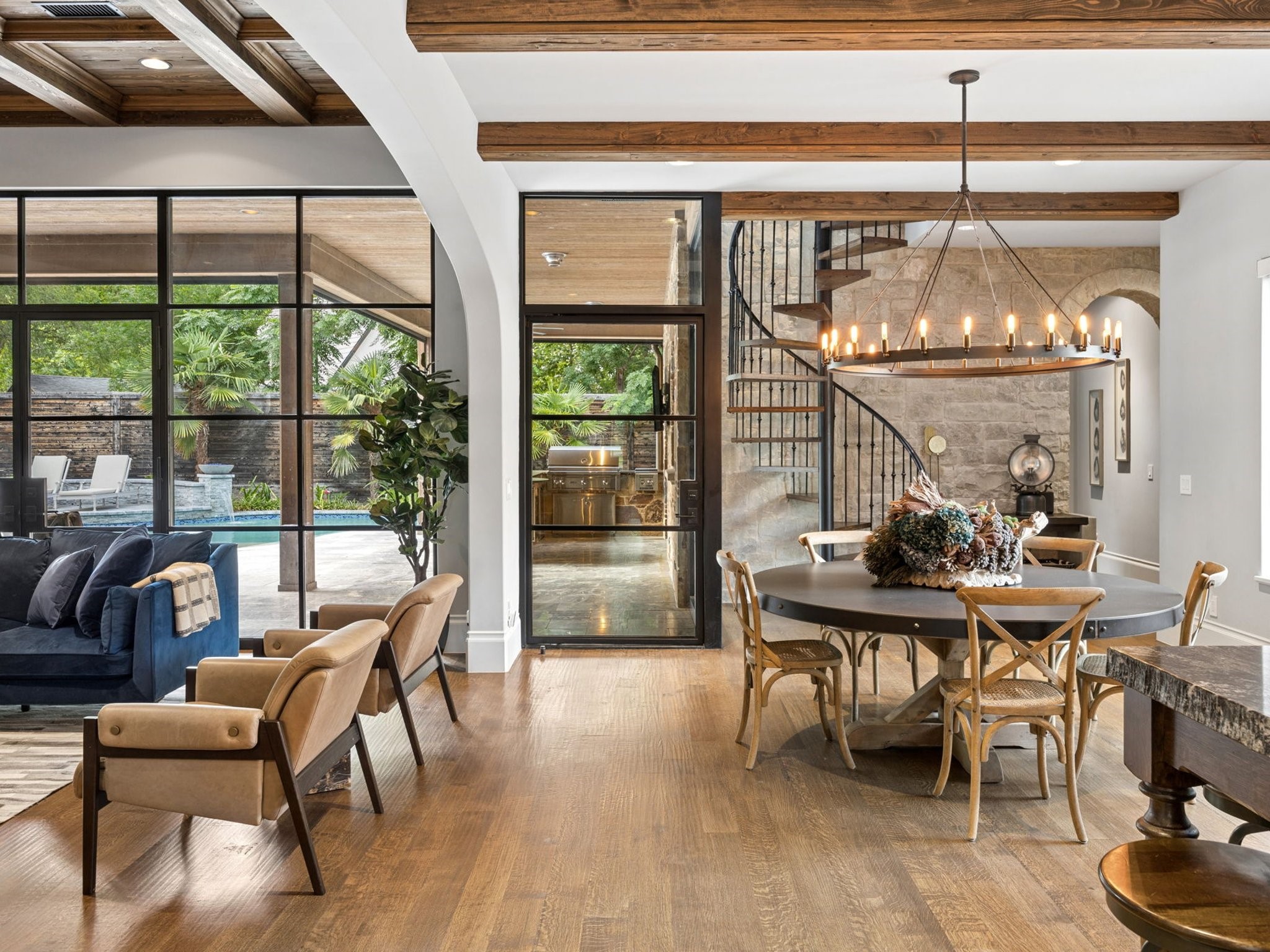 722 Inglenook Court