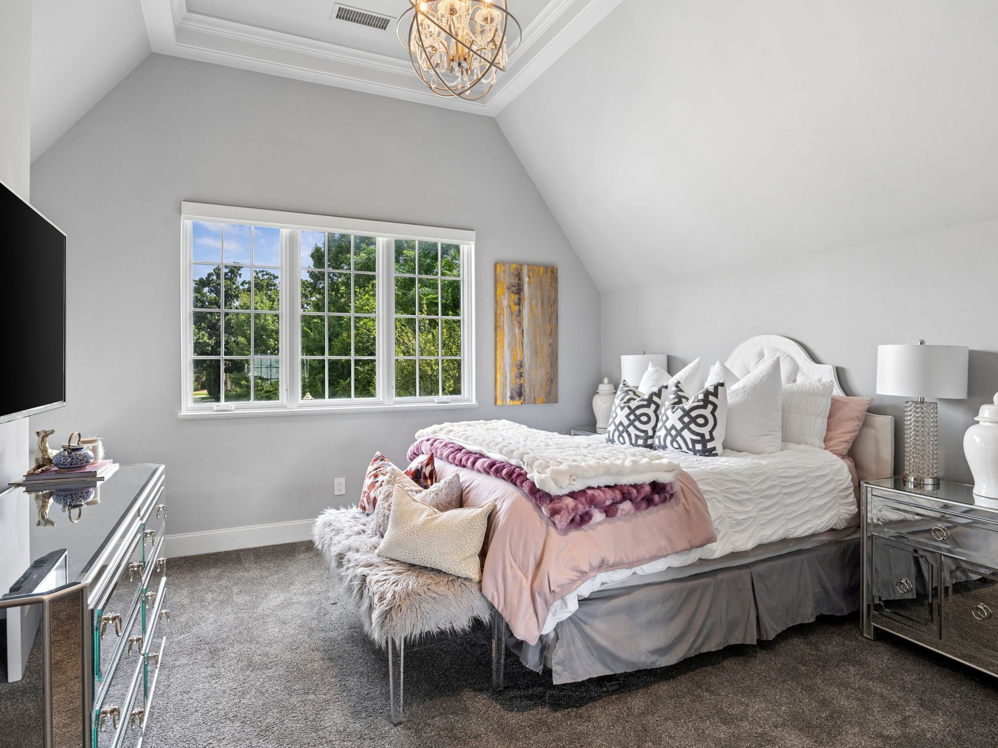 722 Inglenook Court