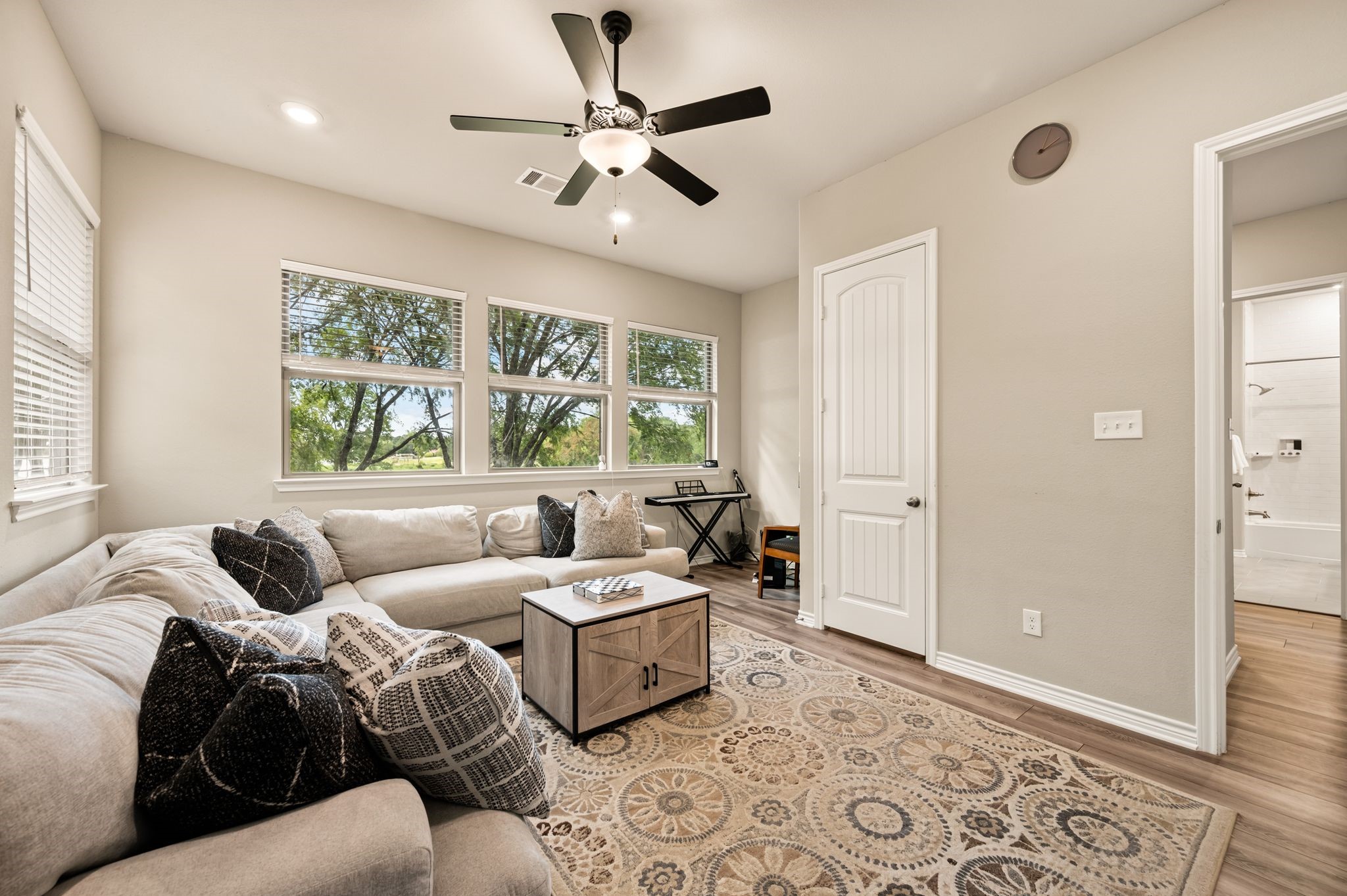 1518 Shoreline Drive