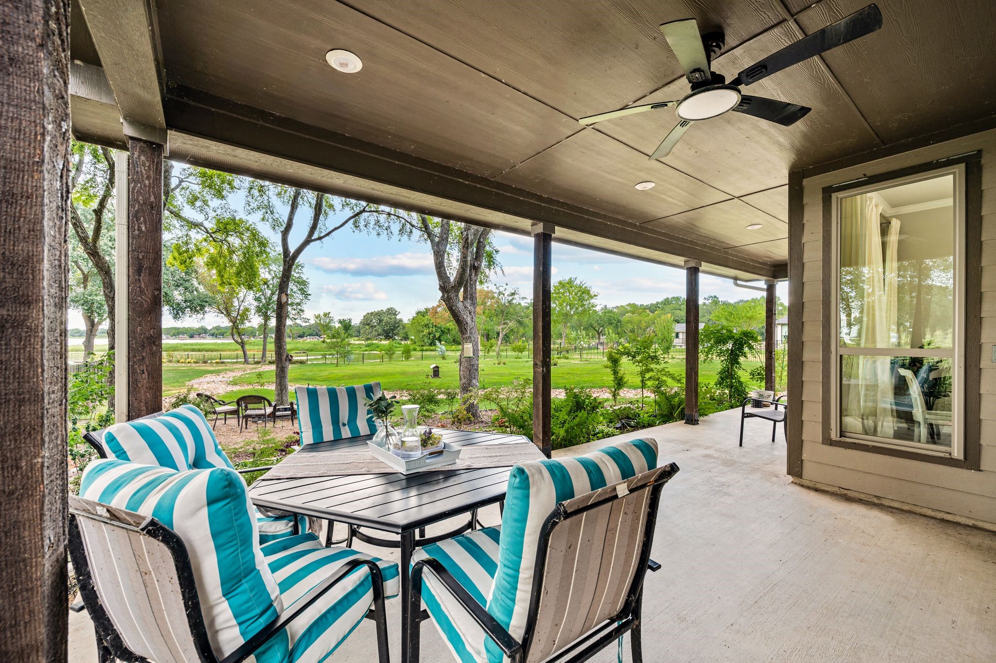 1518 Shoreline Drive