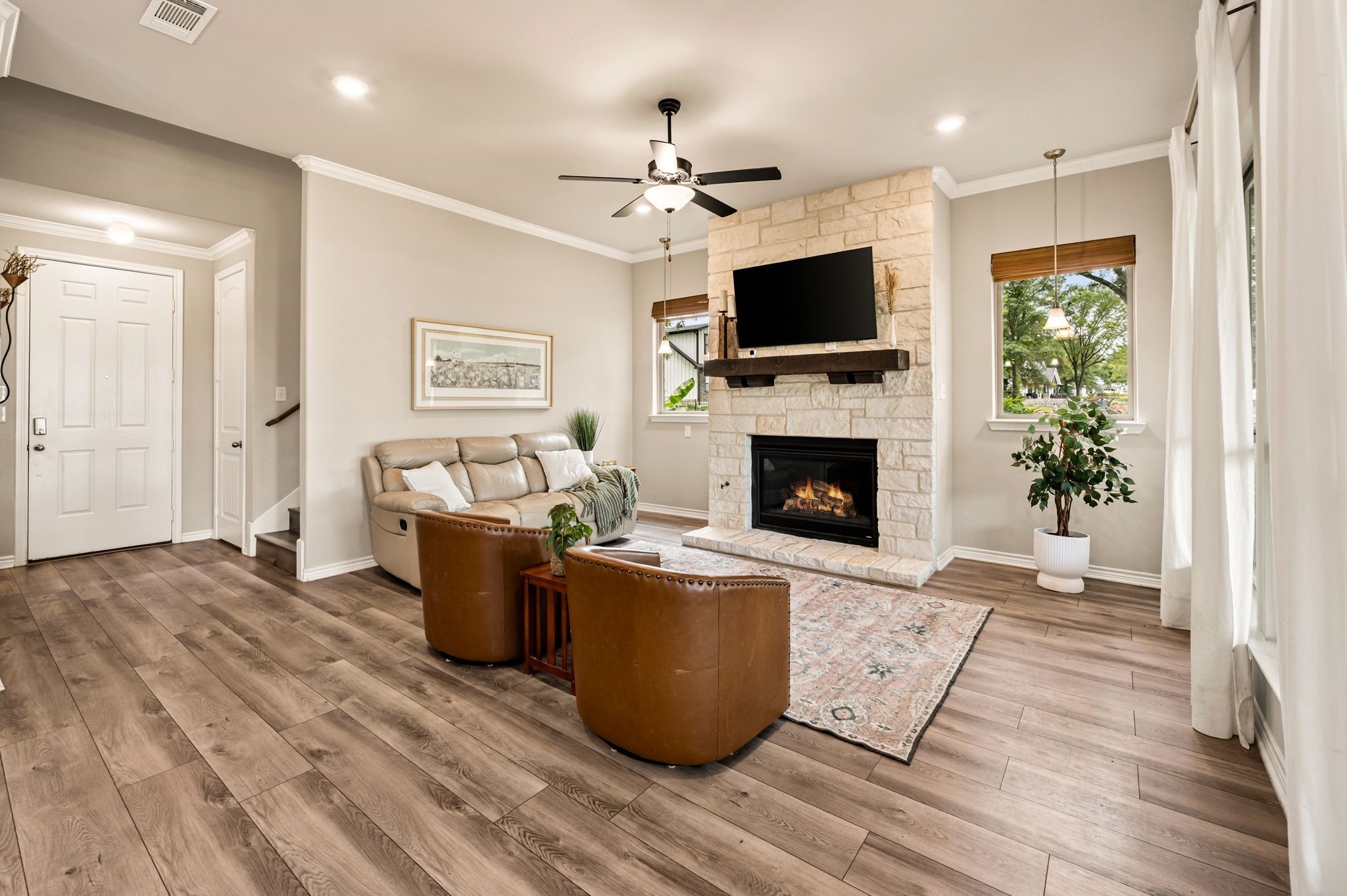 1518 Shoreline Drive