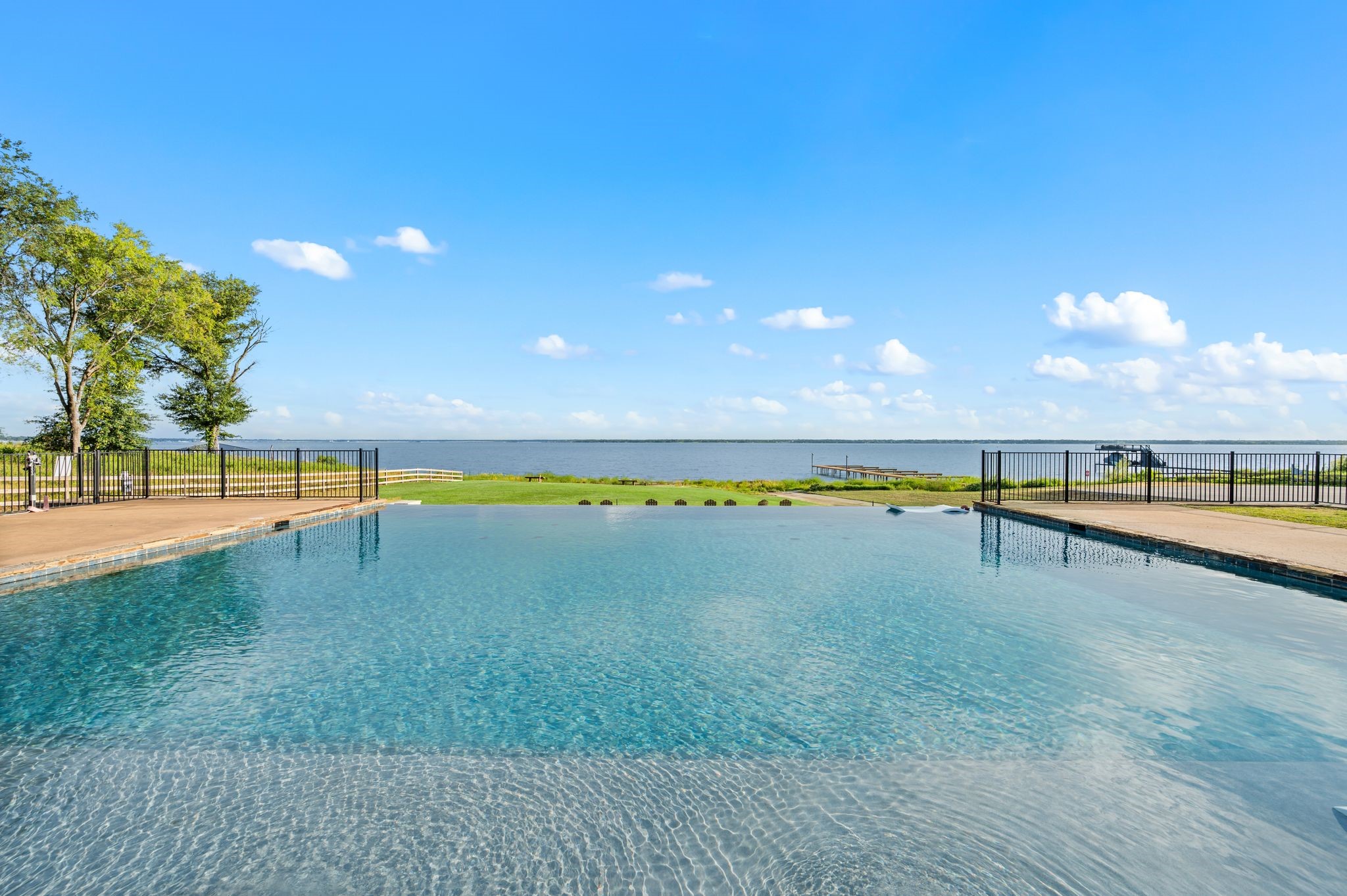 1518 Shoreline Drive