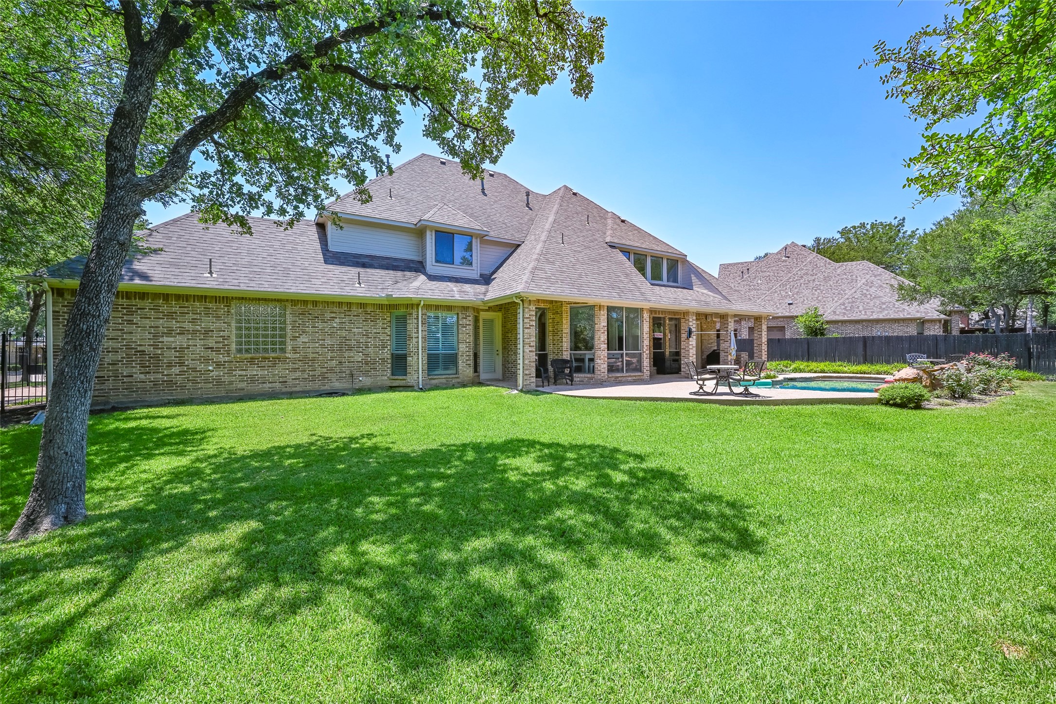 1409 Crimson Glory Court