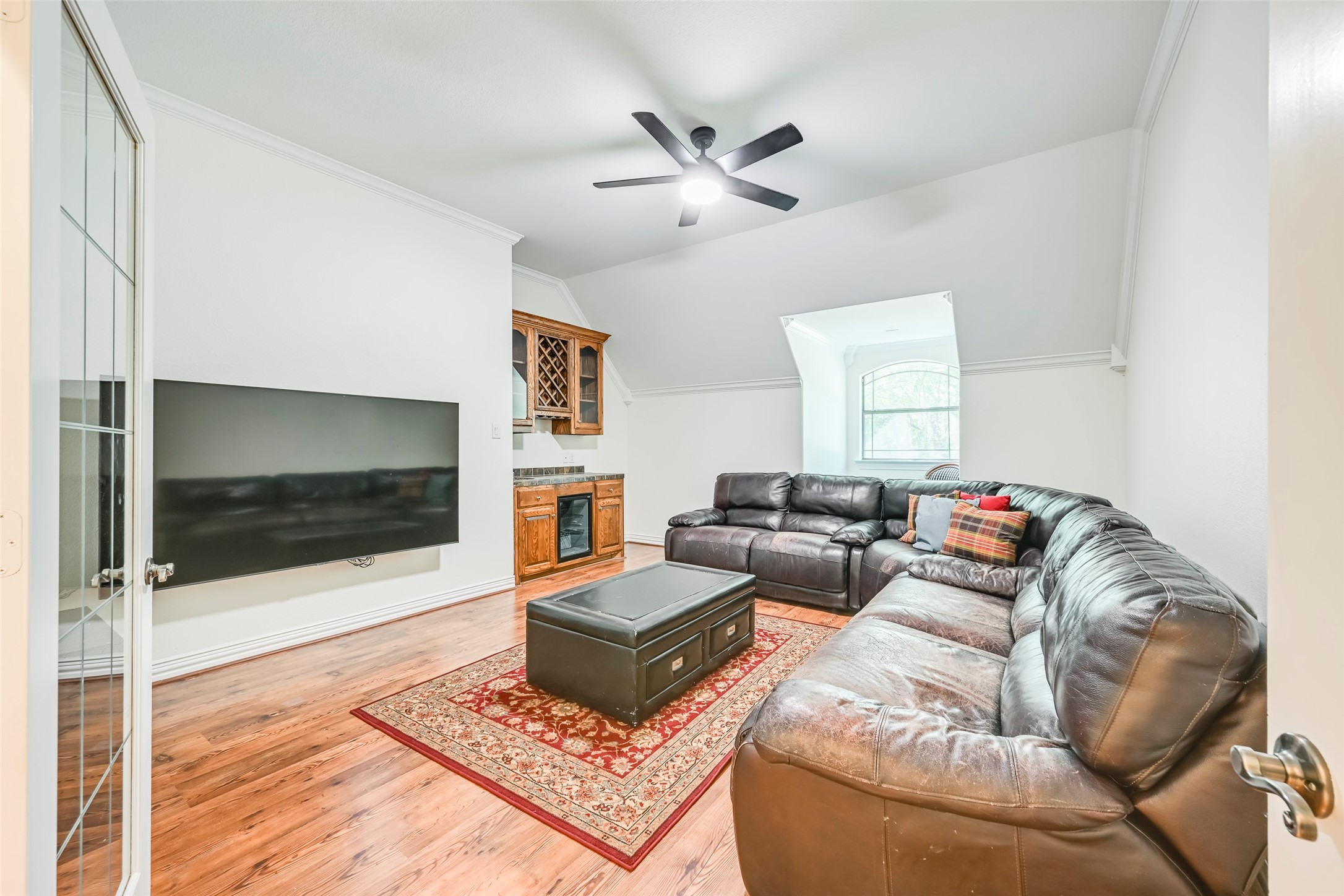 1409 Crimson Glory Court