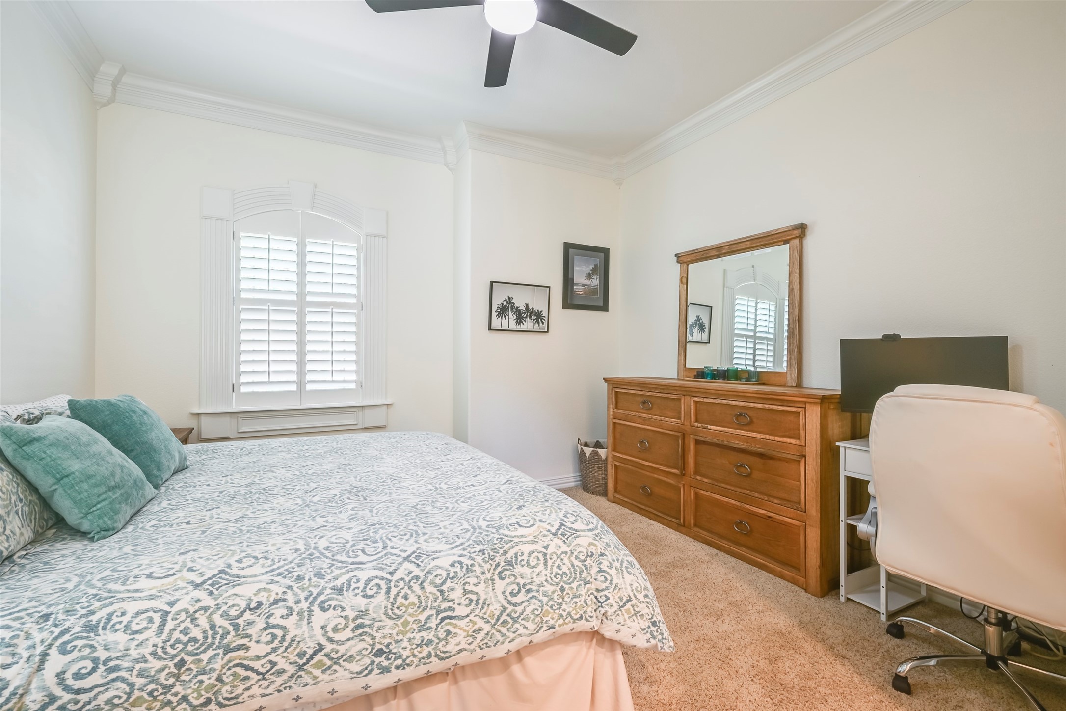 1409 Crimson Glory Court