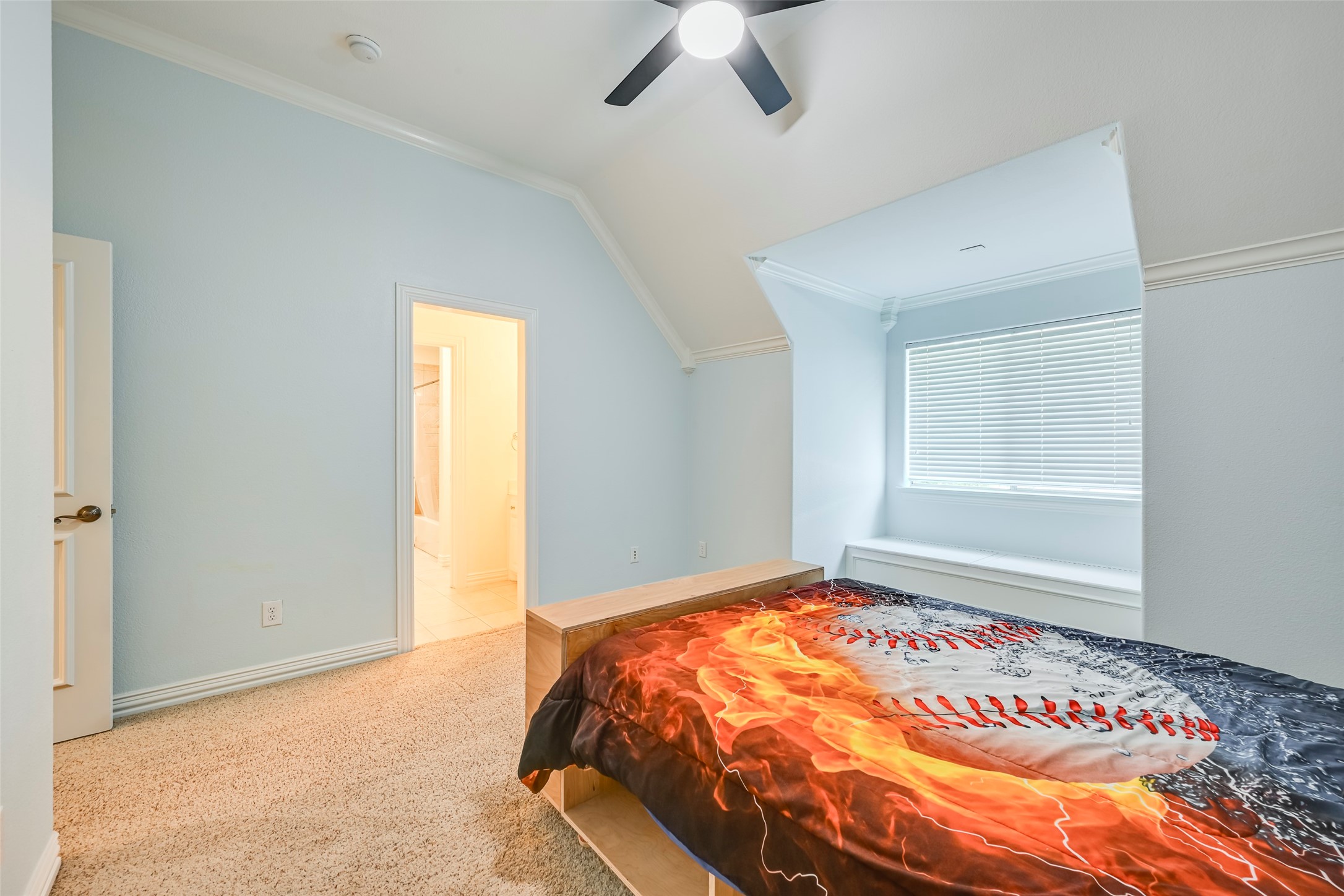 1409 Crimson Glory Court