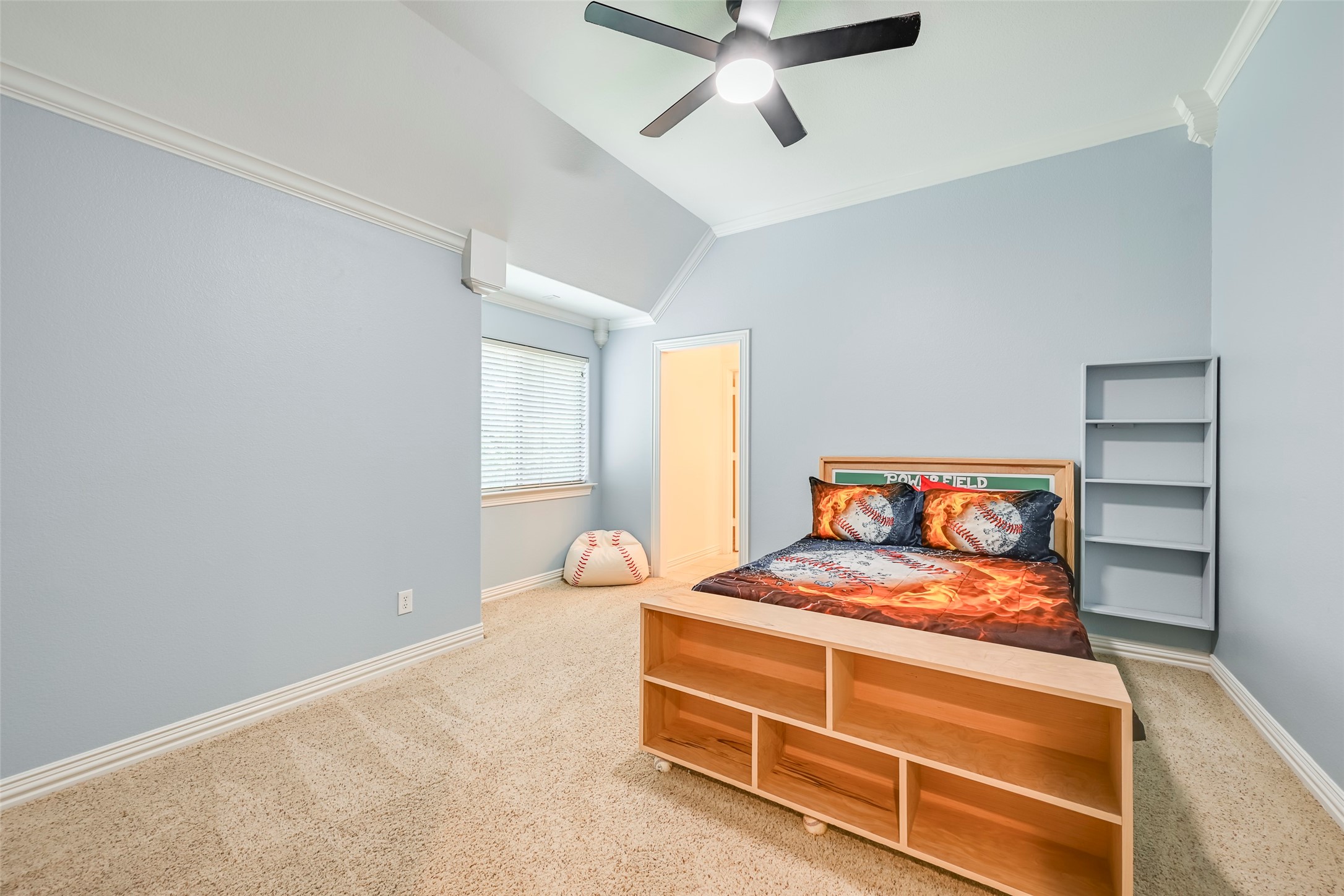 1409 Crimson Glory Court