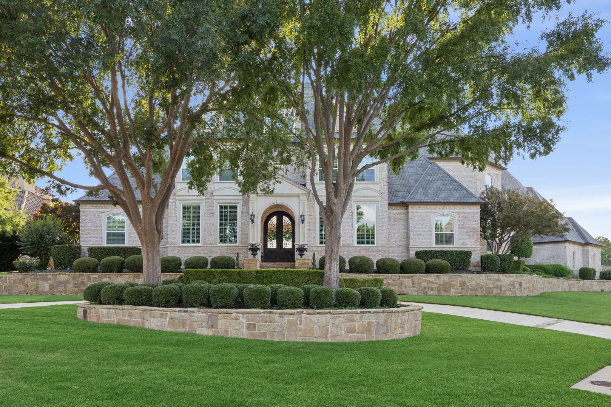 414 Bryn Meadows