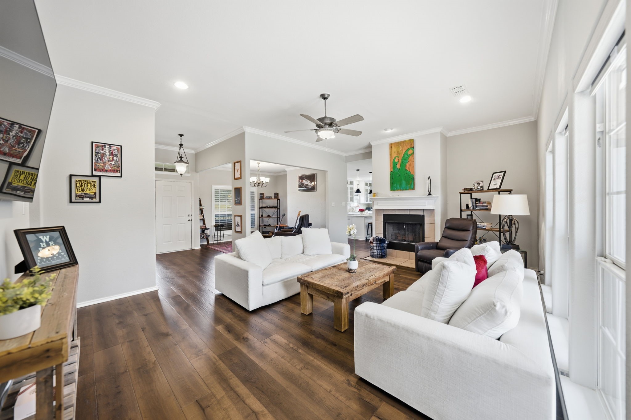 11 Lopez Drive