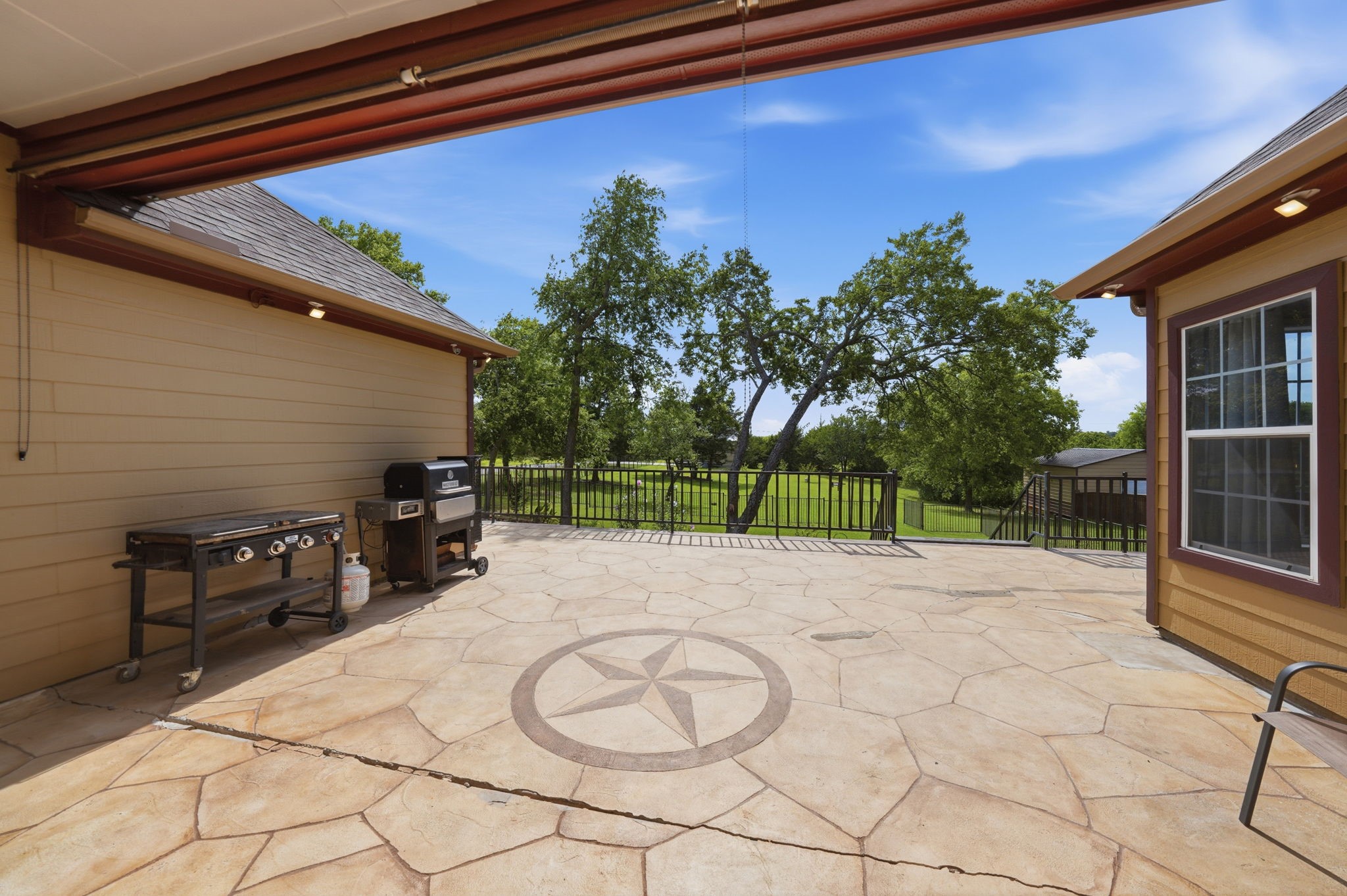 11 Lopez Drive